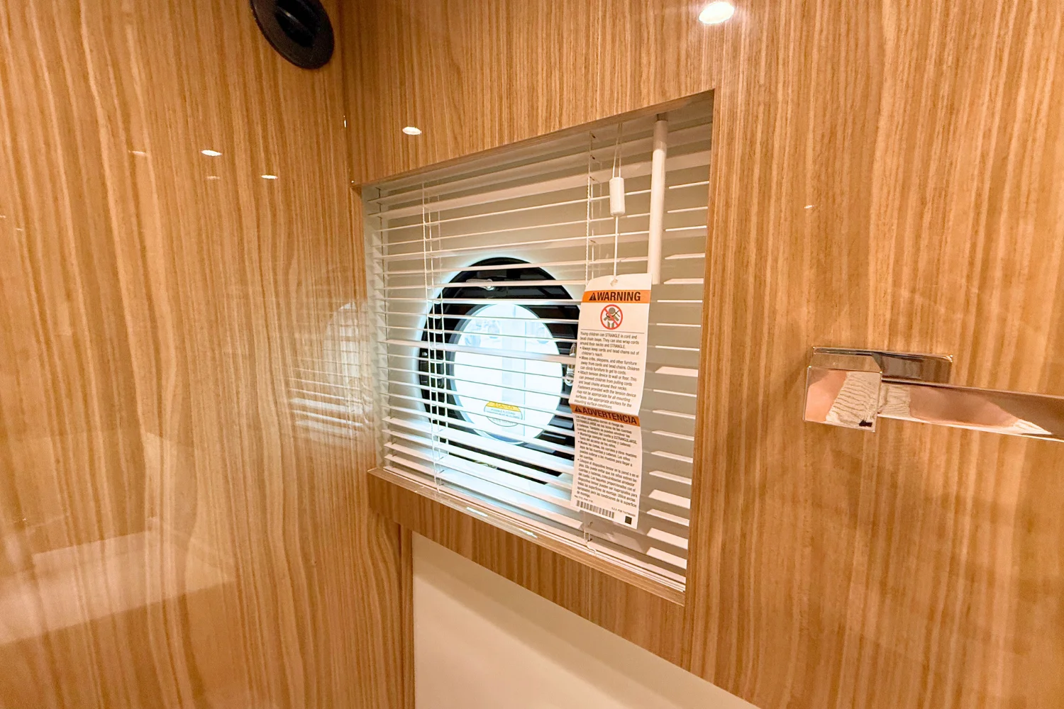 2025 Cruisers Yachts 42 Cantius Image Thumbnail #60