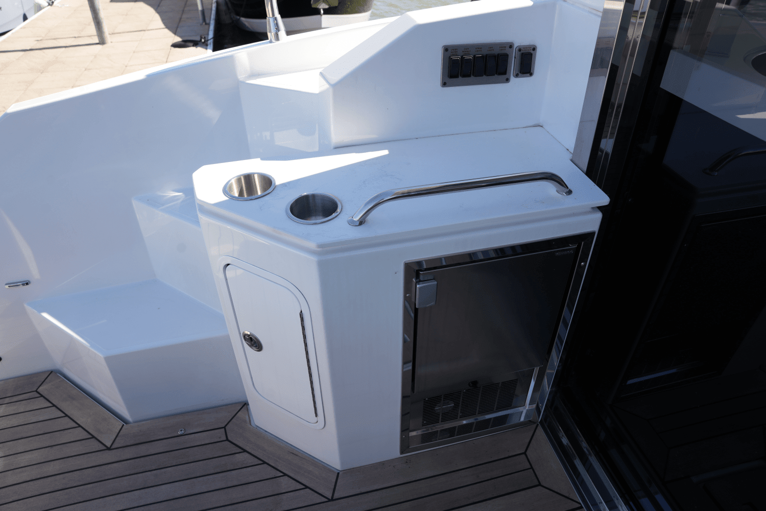 2025 Cruisers Yachts 42 Cantius Image Thumbnail #14