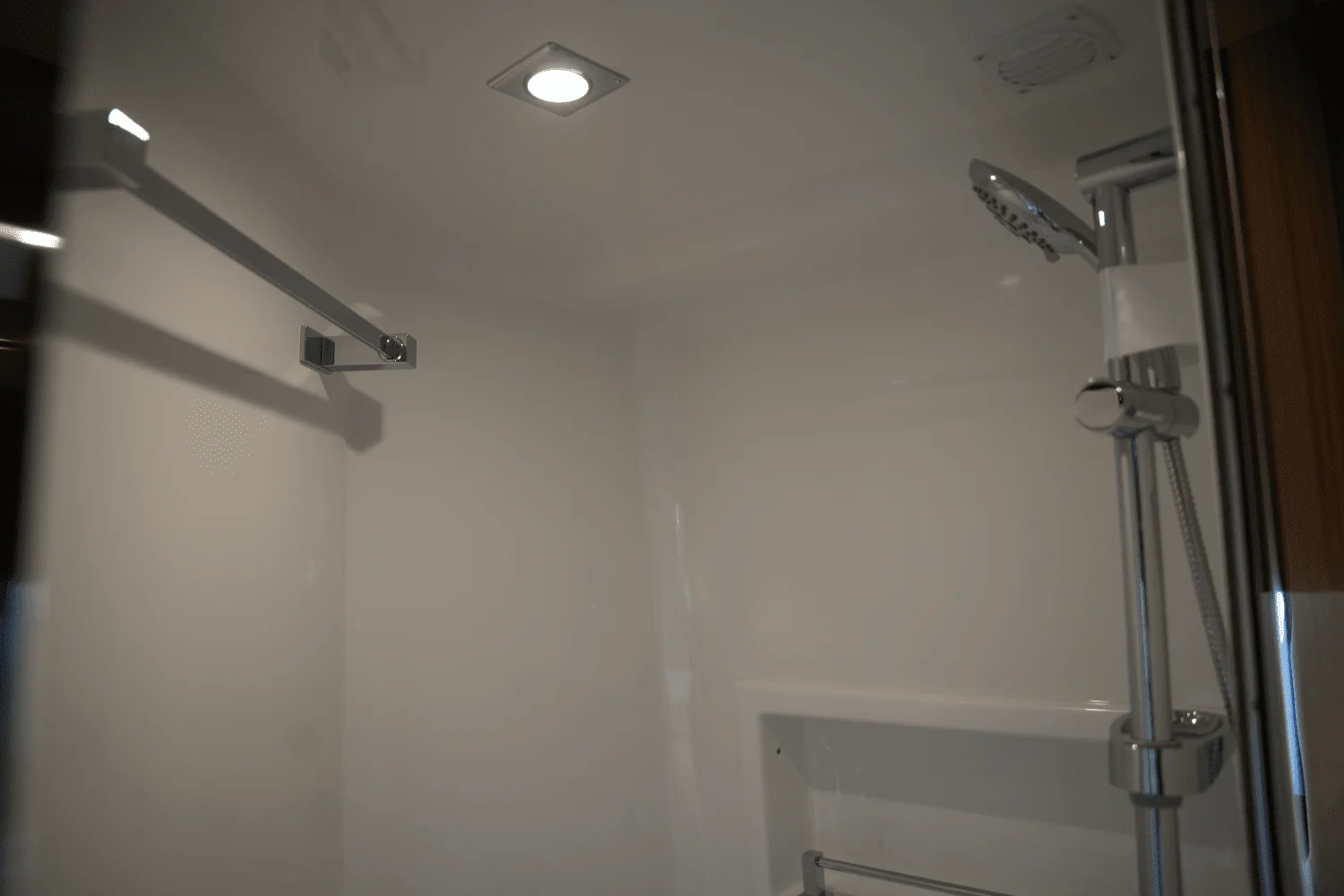 2025 Cruisers Yachts 42 Cantius Image Thumbnail #50