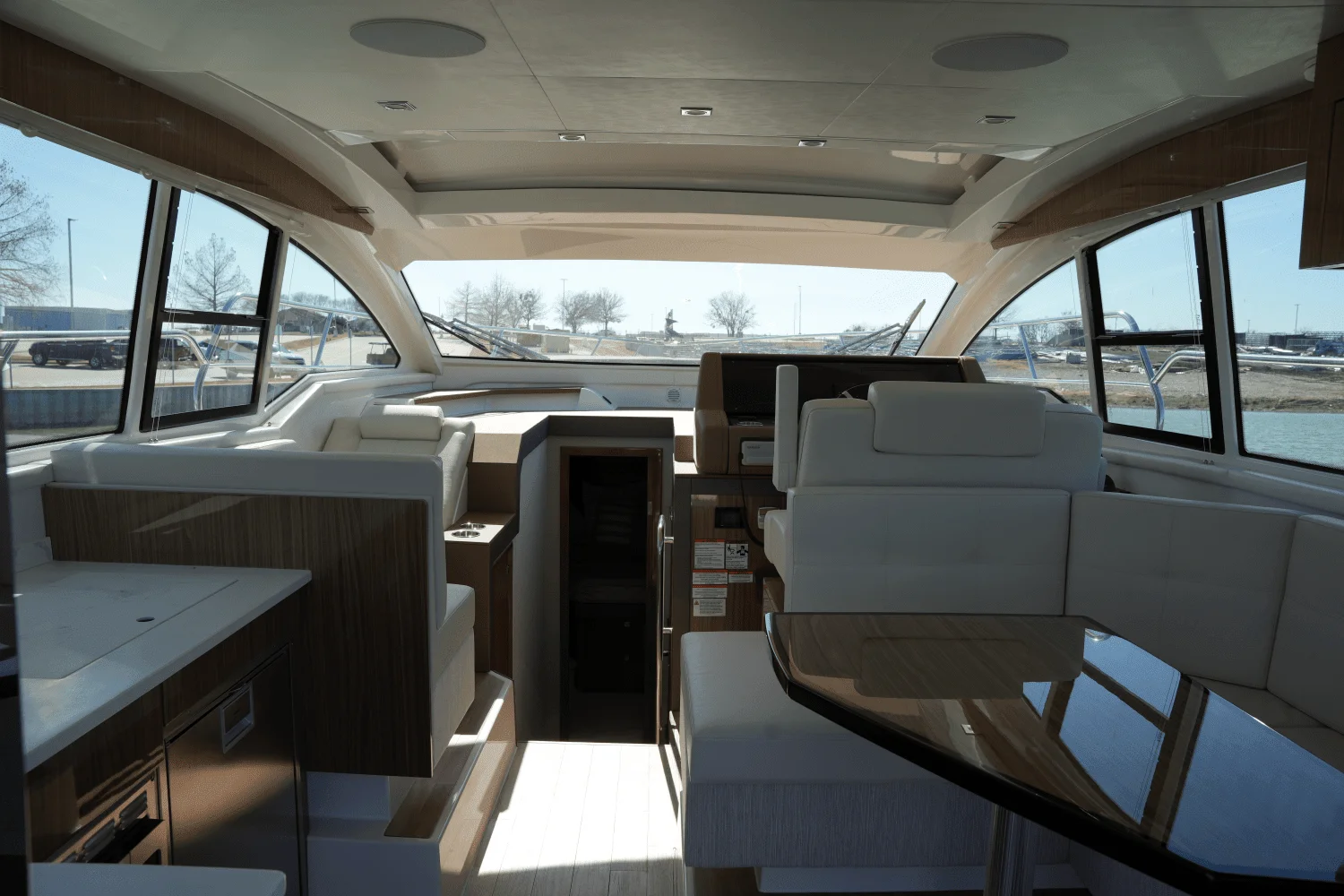 2025 Cruisers Yachts 42 Cantius Image Thumbnail #26