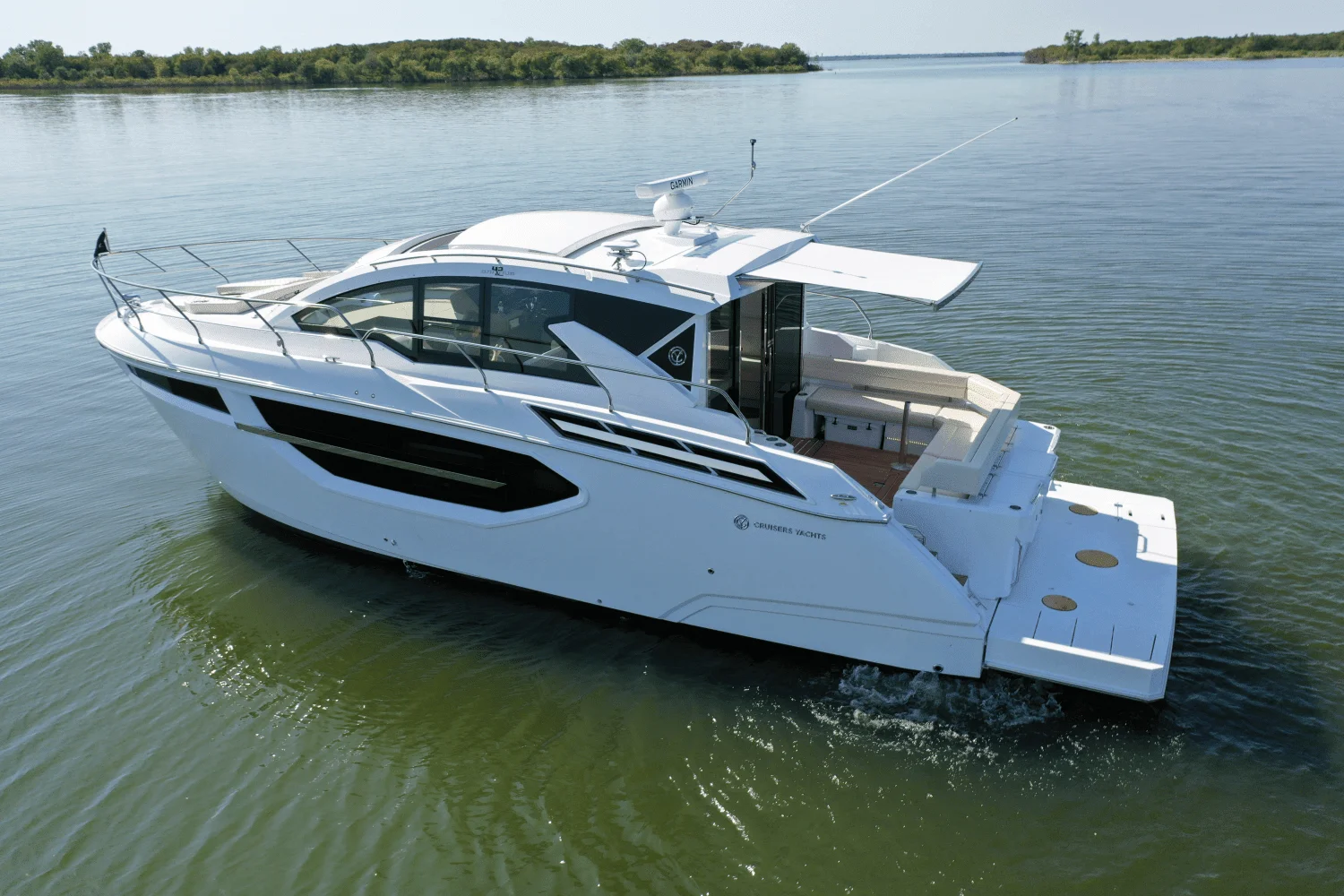 2025 Cruisers Yachts 42 Cantius Image Thumbnail #5