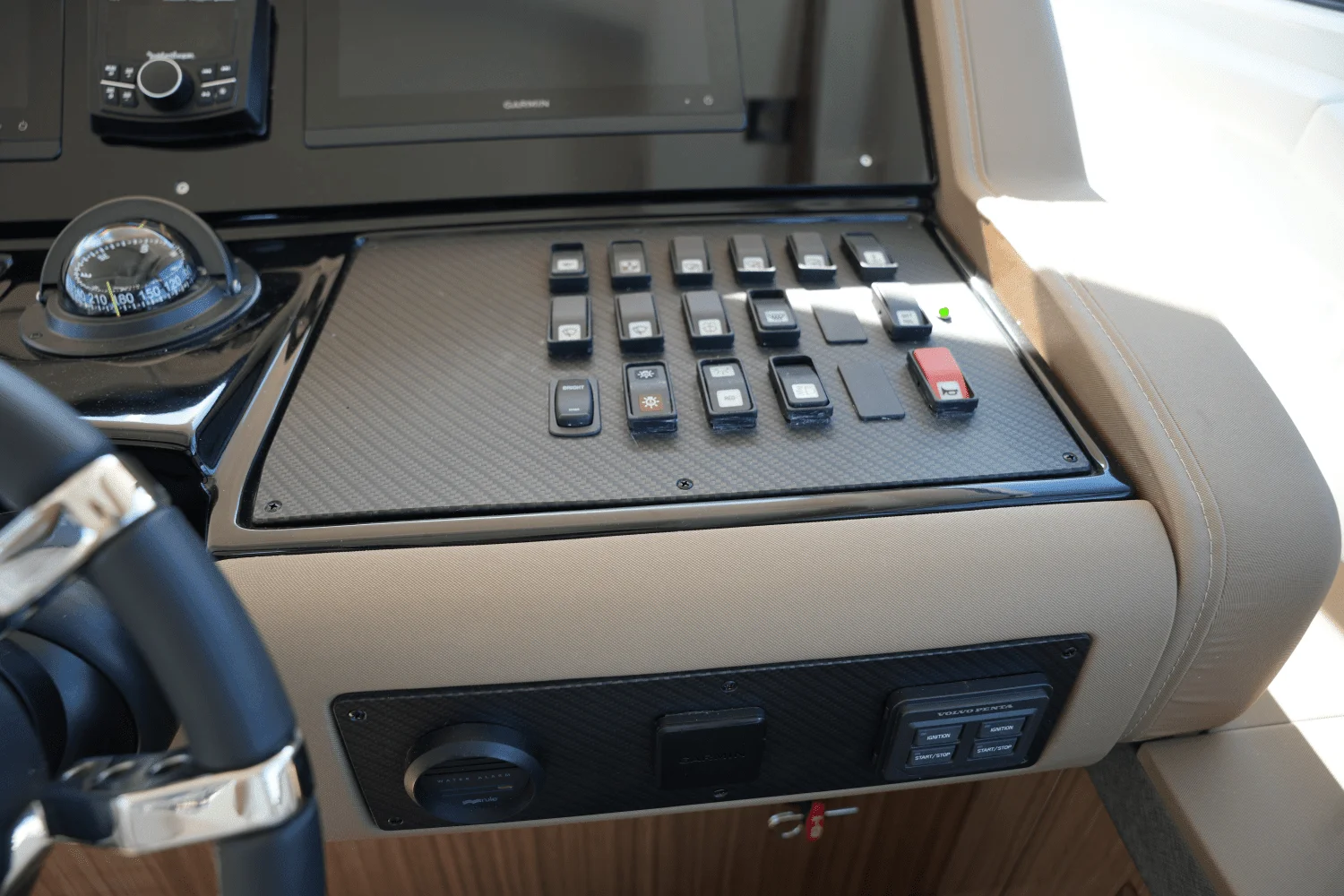 2025 Cruisers Yachts 42 Cantius Image Thumbnail #37