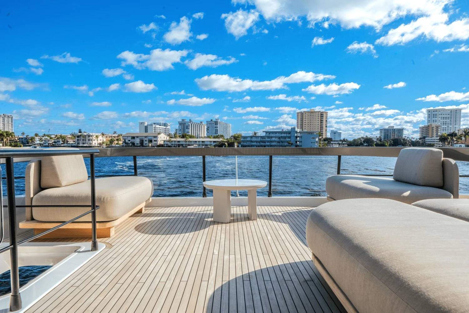 2026 Azimut
                                                             Fly 72 Image Thumbnail #72