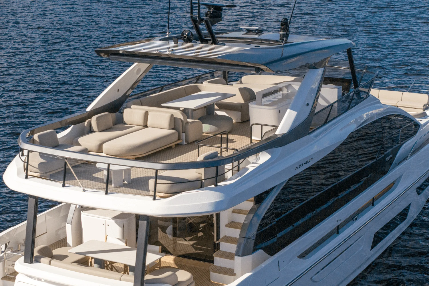 Thumbnail 4 for 2026 Azimut Fly 72