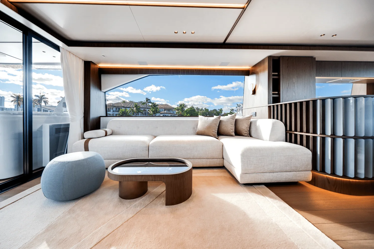 2026 Azimut
                                                             Fly 72 Image Thumbnail #45