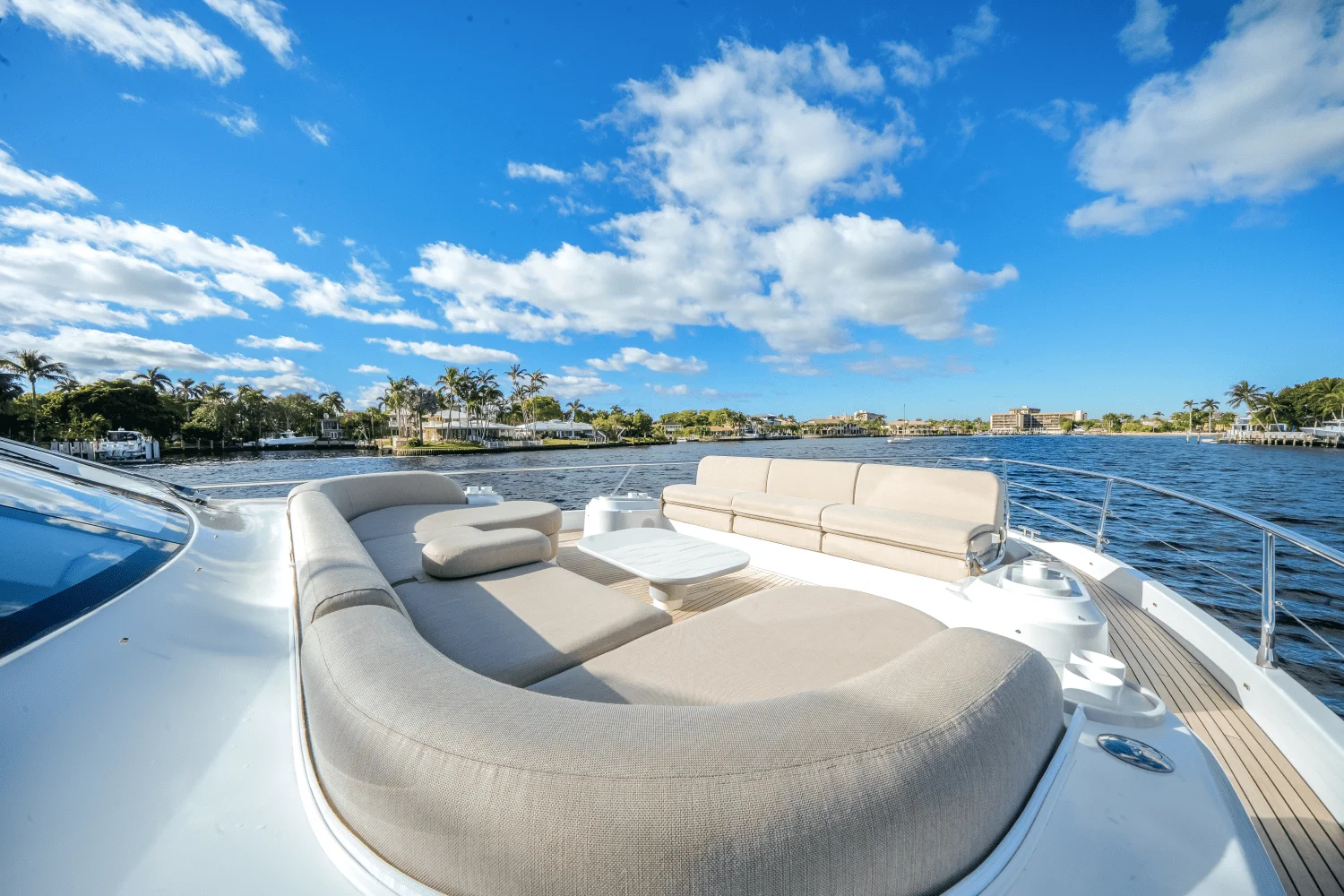 2026 Azimut
                                                             Fly 72 Image Thumbnail #67