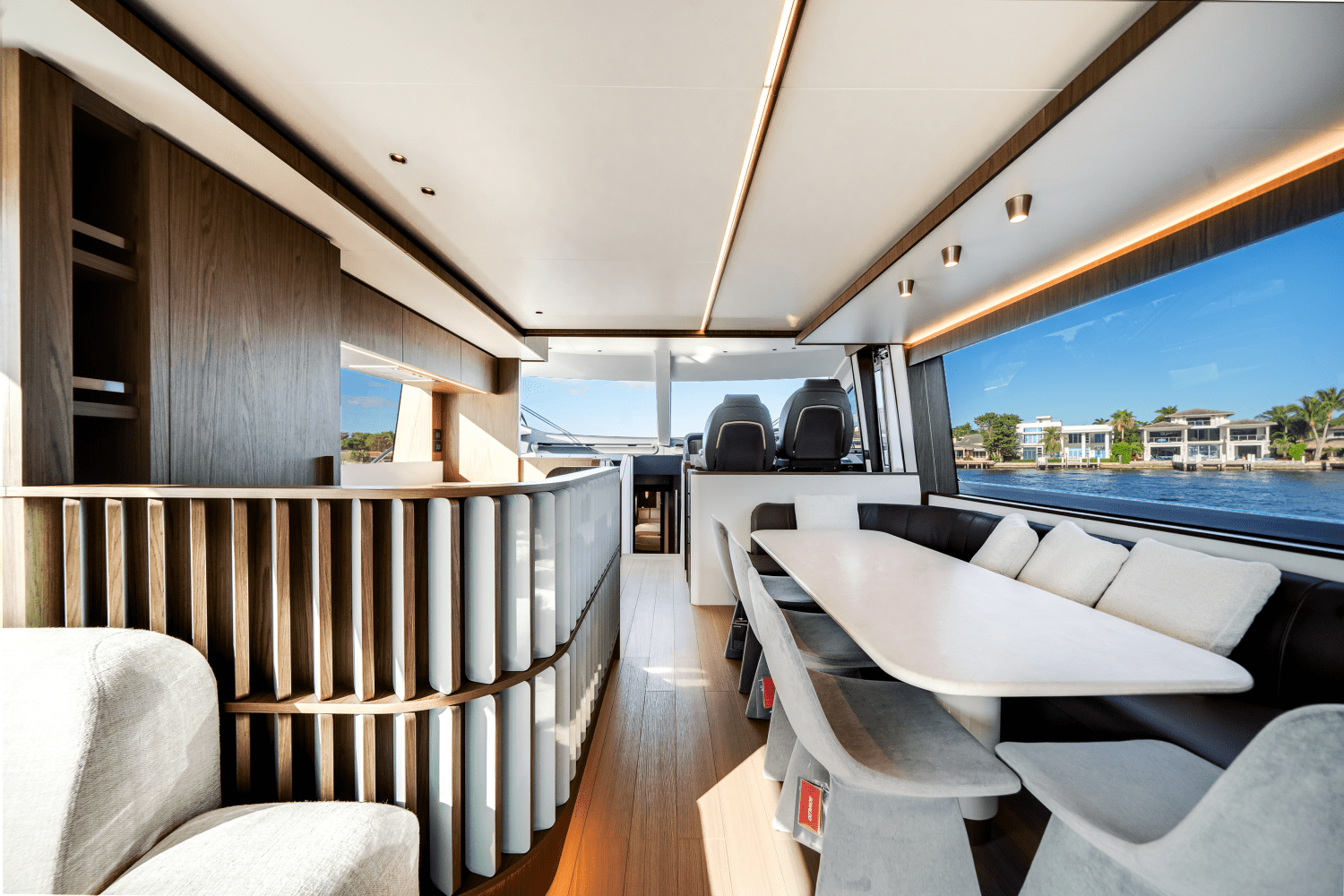 2026 Azimut Fly 72 Image Thumbnail #53