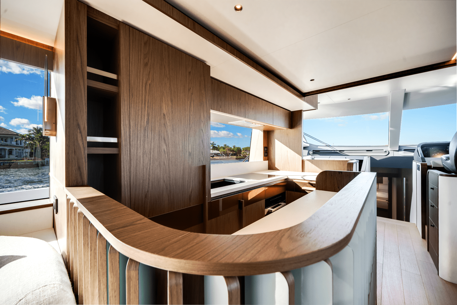 2026 Azimut Fly 72 Image Thumbnail #54