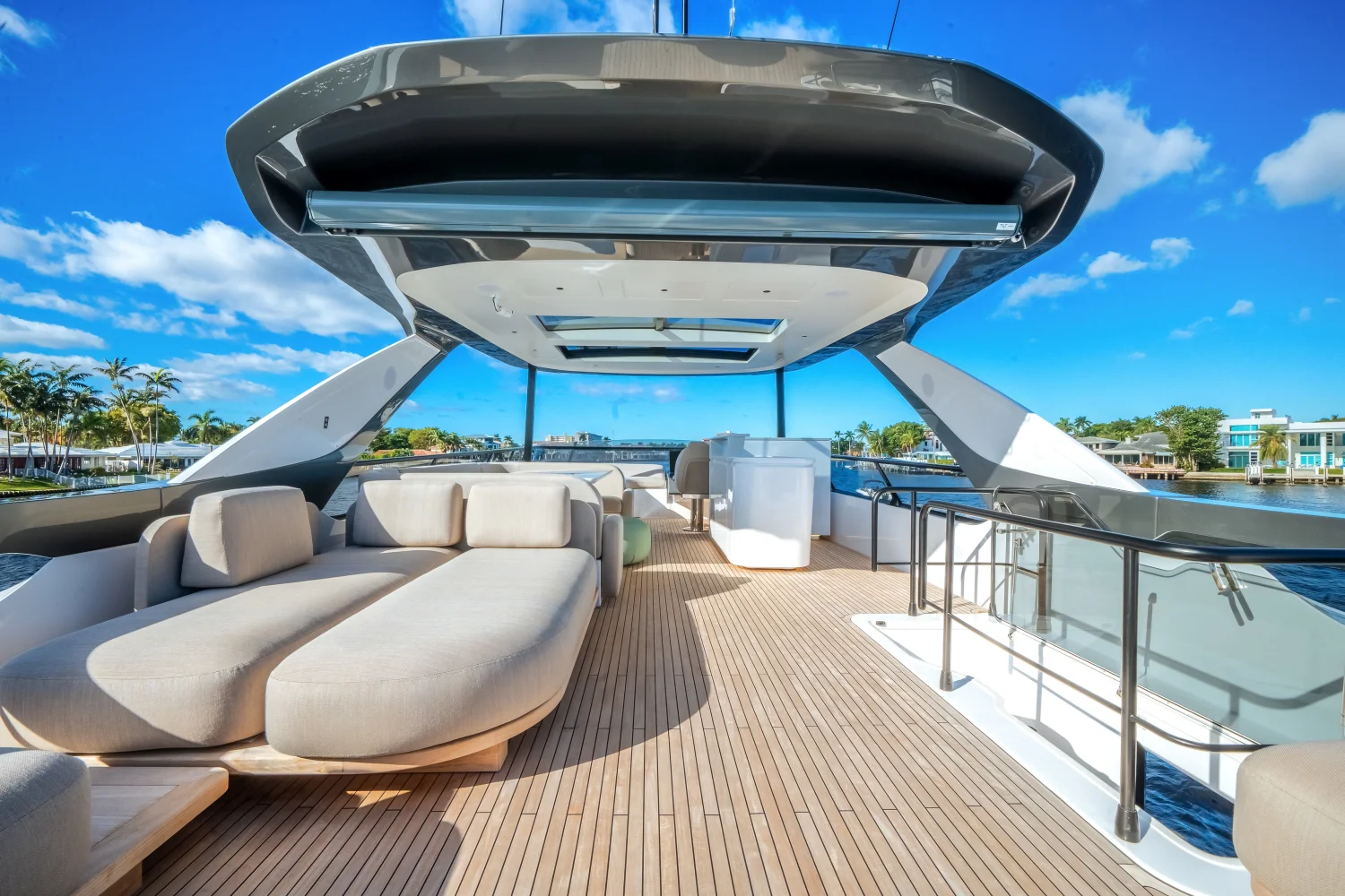 2026 Azimut
                                                             Fly 72 Image Thumbnail #71