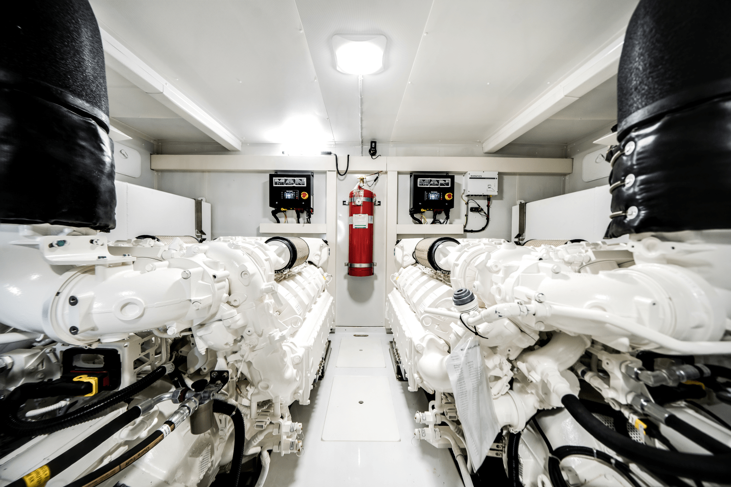 2026 Azimut Fly 72 Image Thumbnail #83