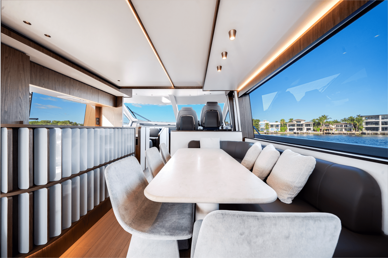 2026 Azimut Fly 72 Image Thumbnail #49