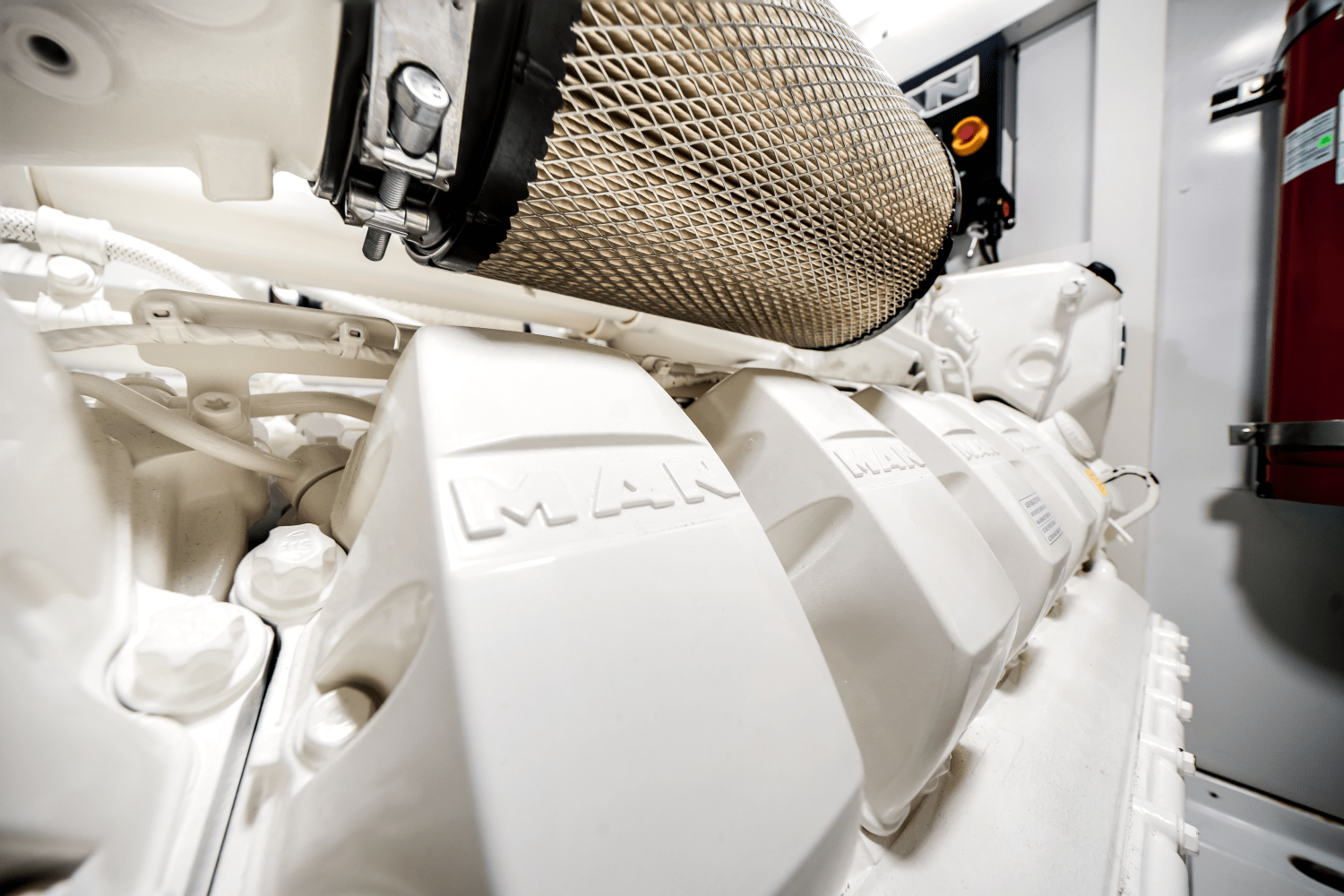 2026 Azimut Fly 72 Image Thumbnail #84