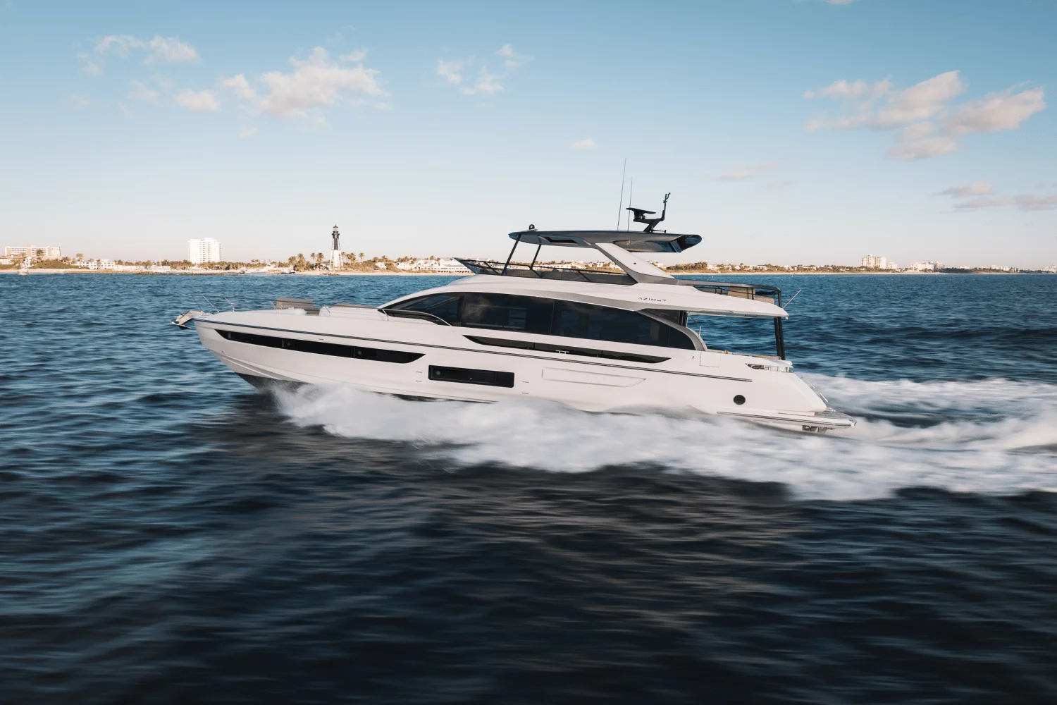 2026 Azimut Fly 72 Image Thumbnail #18