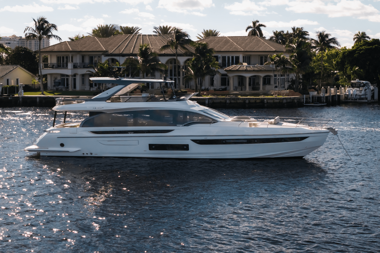 2026 Azimut Fly 72 Image Thumbnail #1