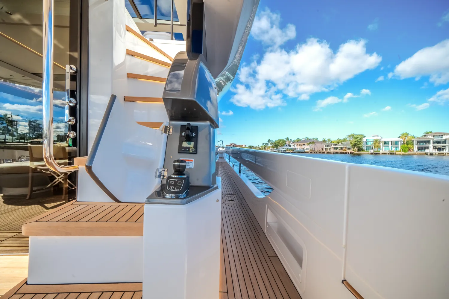 2026 Azimut Fly 72 Image Thumbnail #70