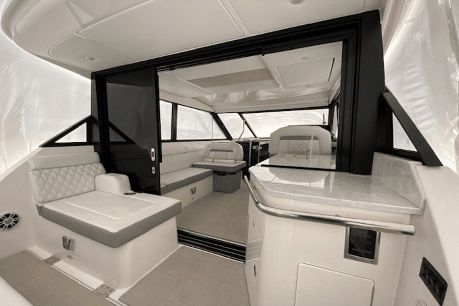 2022 Regal
                                                             36 GRANDE COUPE Image Thumbnail #7