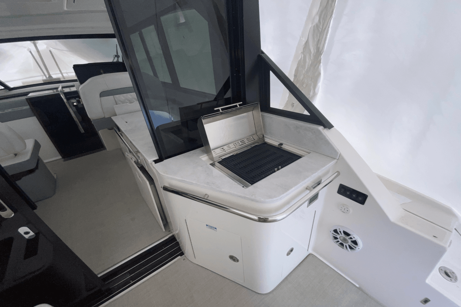 2022 Regal
                                                             36 GRANDE COUPE Image Thumbnail #10