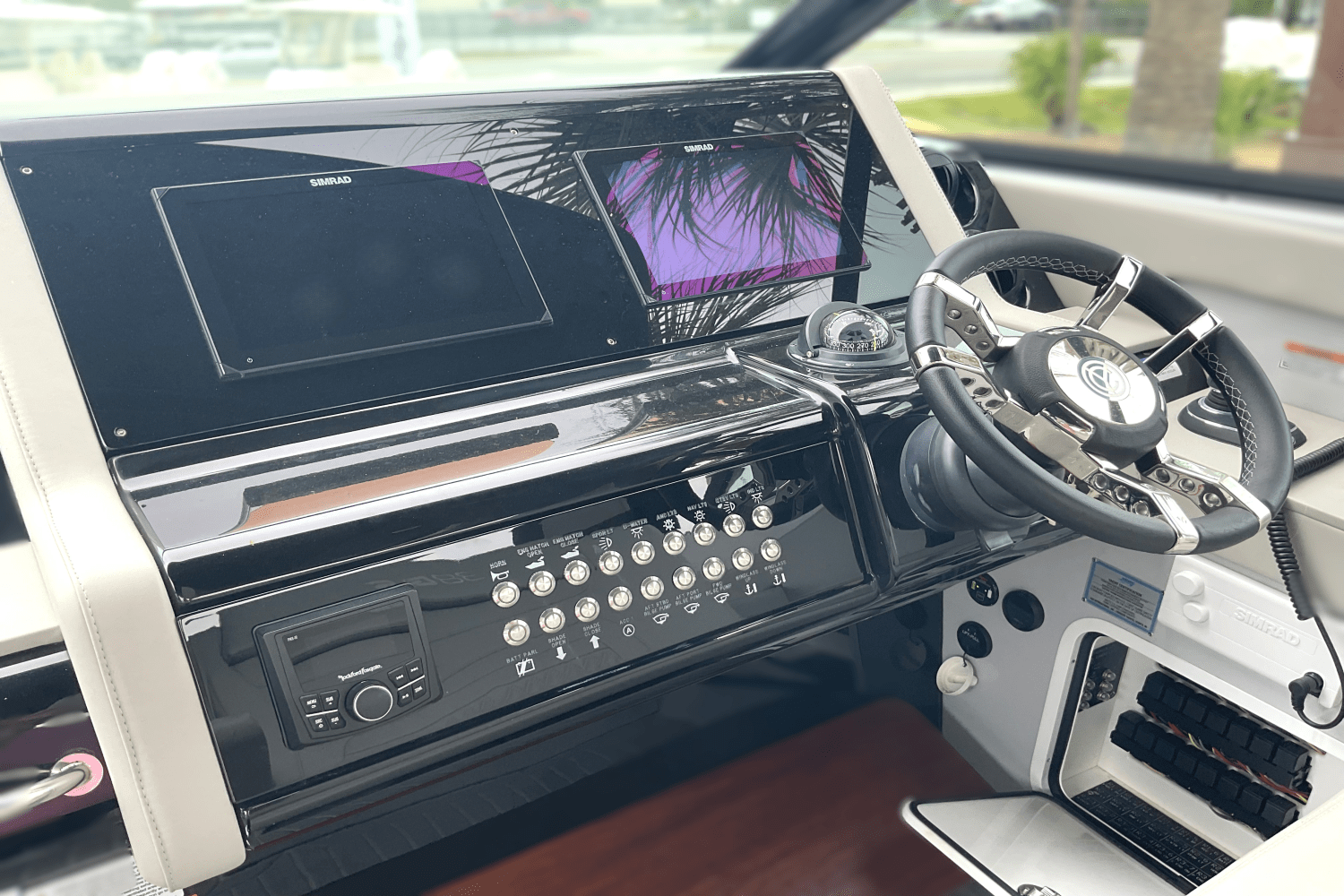 2025 Cruisers Yachts 38 GLS Outboard Image Thumbnail #26