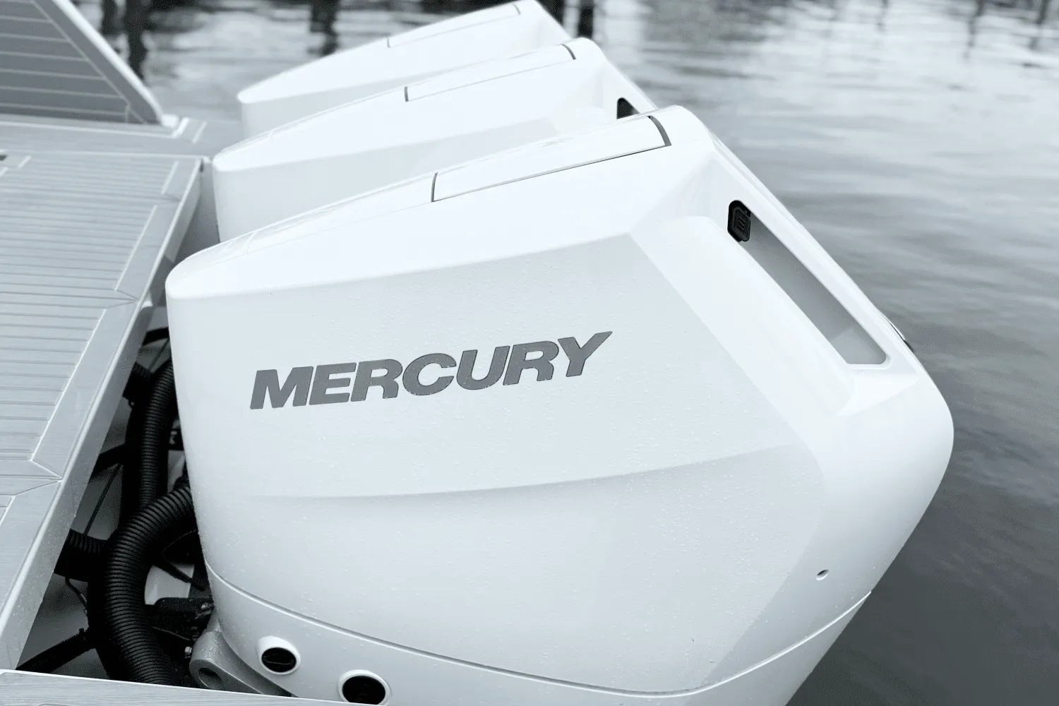 2025 Cruisers Yachts 38 GLS Outboard Image Thumbnail #6