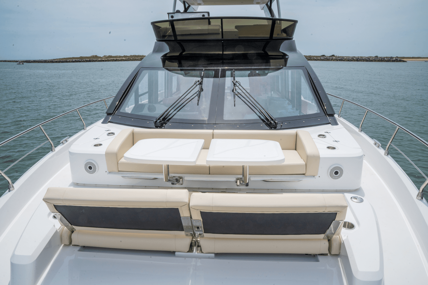 2025 Cruisers Yachts 57 Fly Image Thumbnail #65