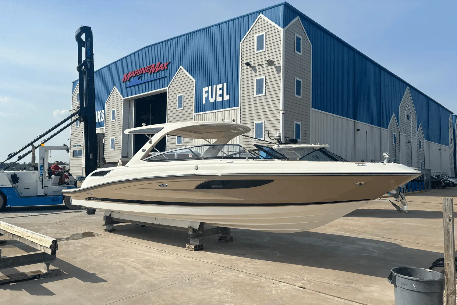 2015 Sea Ray 350 SLX Image Thumbnail #0