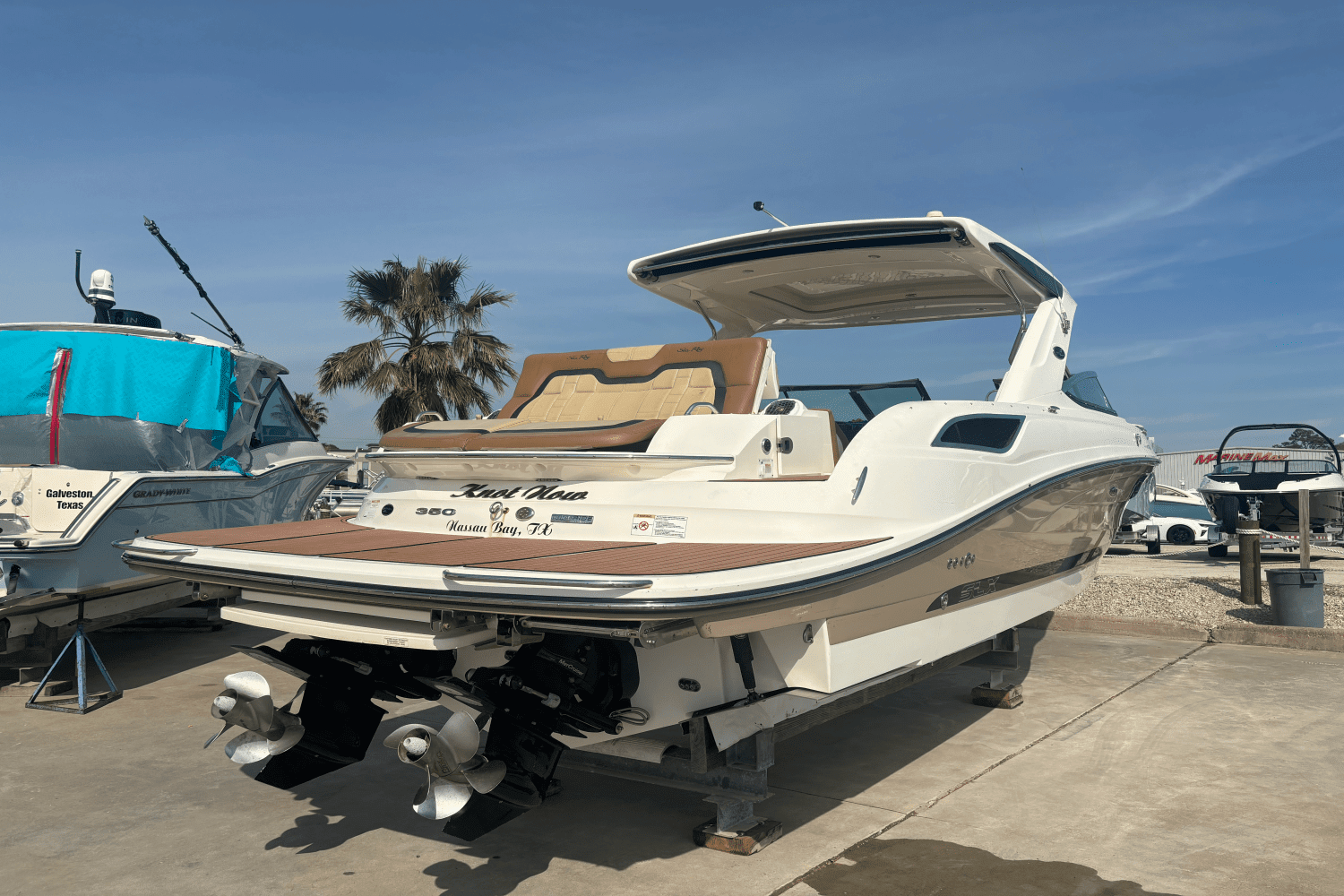 2015 Sea Ray 350 SLX Image Thumbnail #1