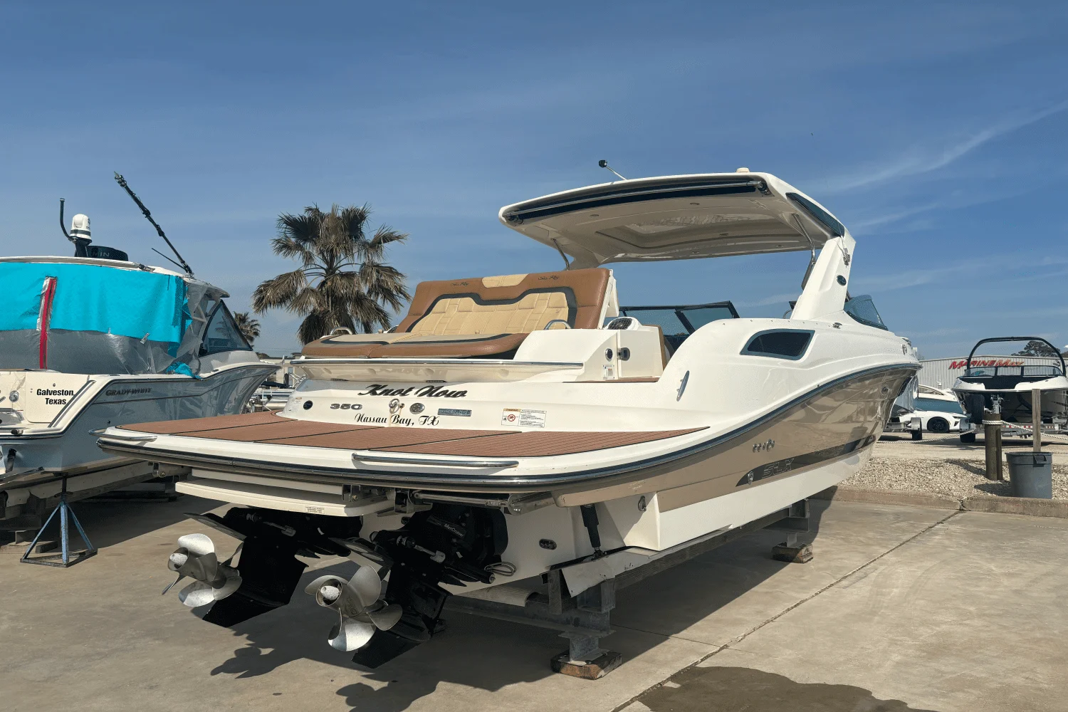 2015 Sea Ray 350 SLX Image Thumbnail #1