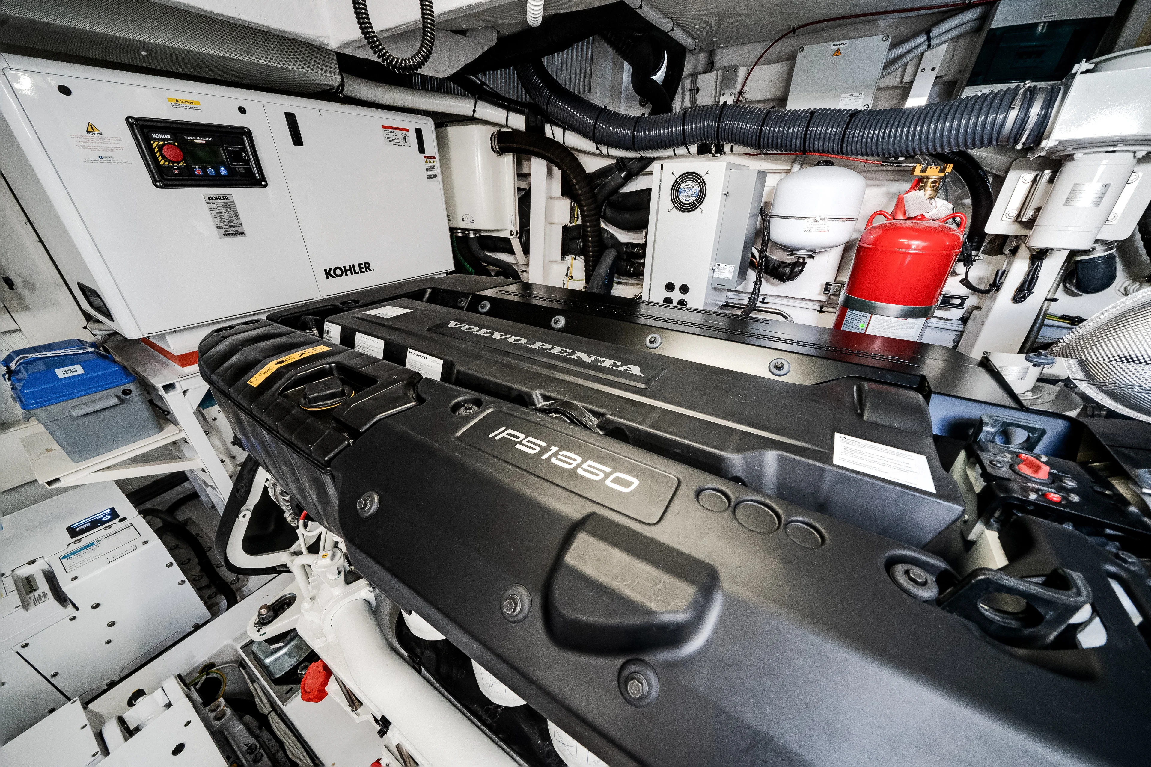 2026 Azimut Fly 62 Image Thumbnail #60