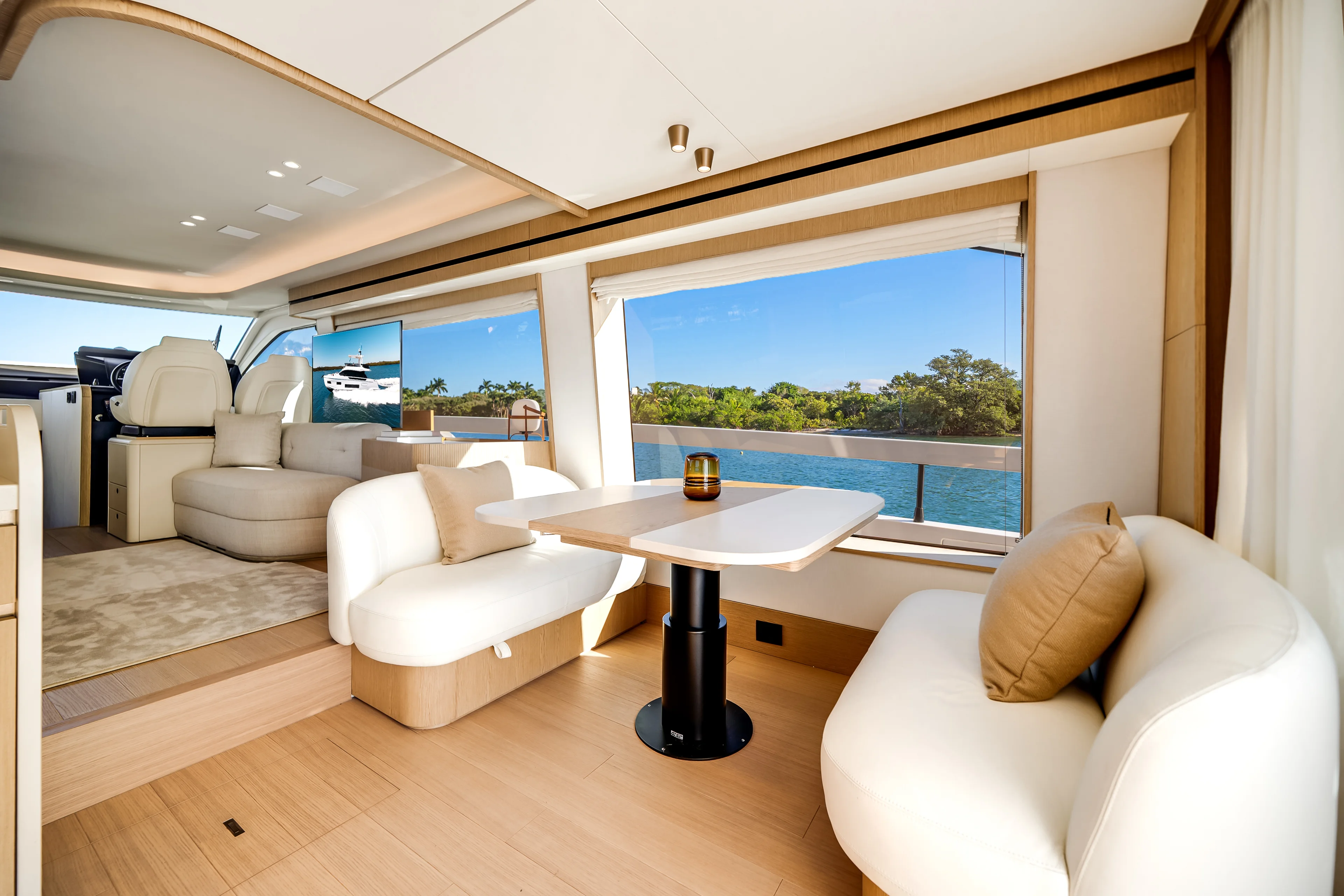 2026 Azimut Fly 62 Image Thumbnail #37