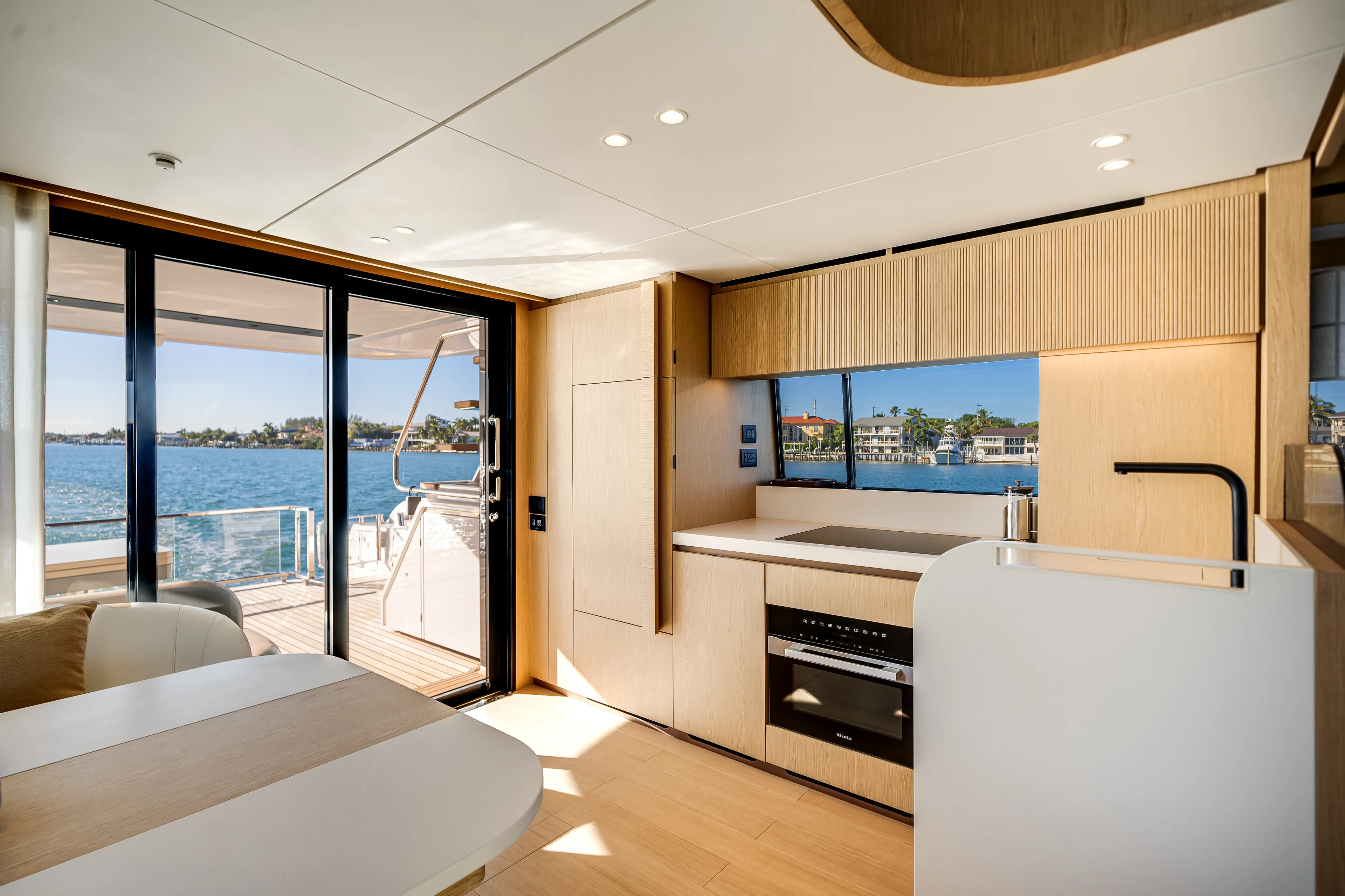 2026 Azimut Fly 62 Image Thumbnail #34