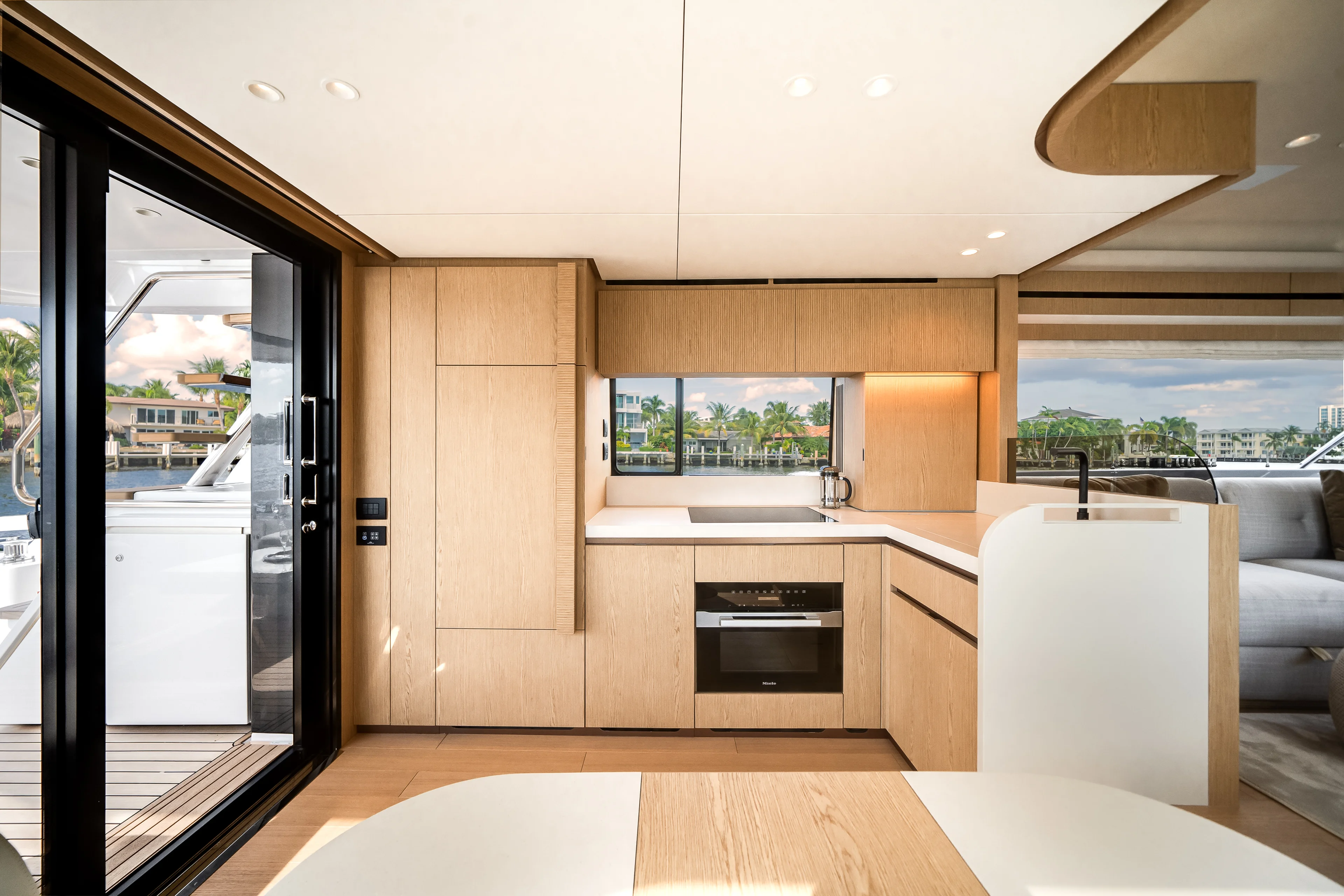 2026 Azimut Fly 62 Image Thumbnail #48