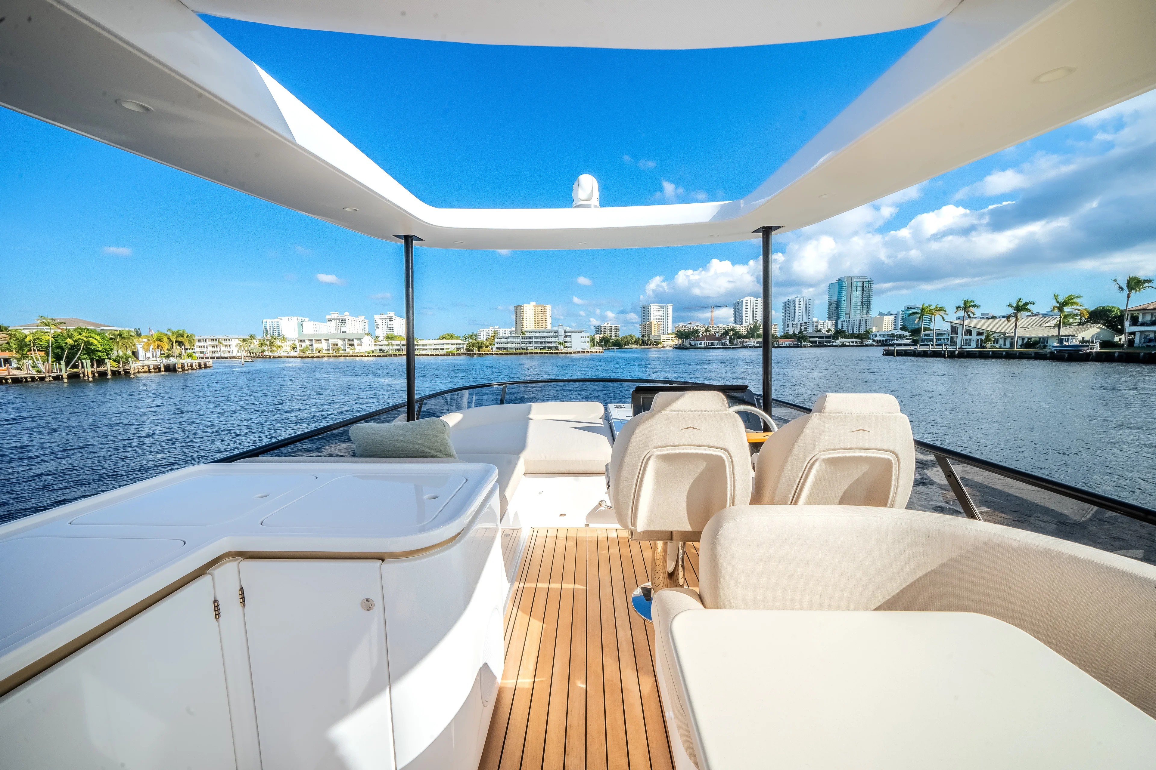 2026 Azimut Fly 62 Image Thumbnail #20