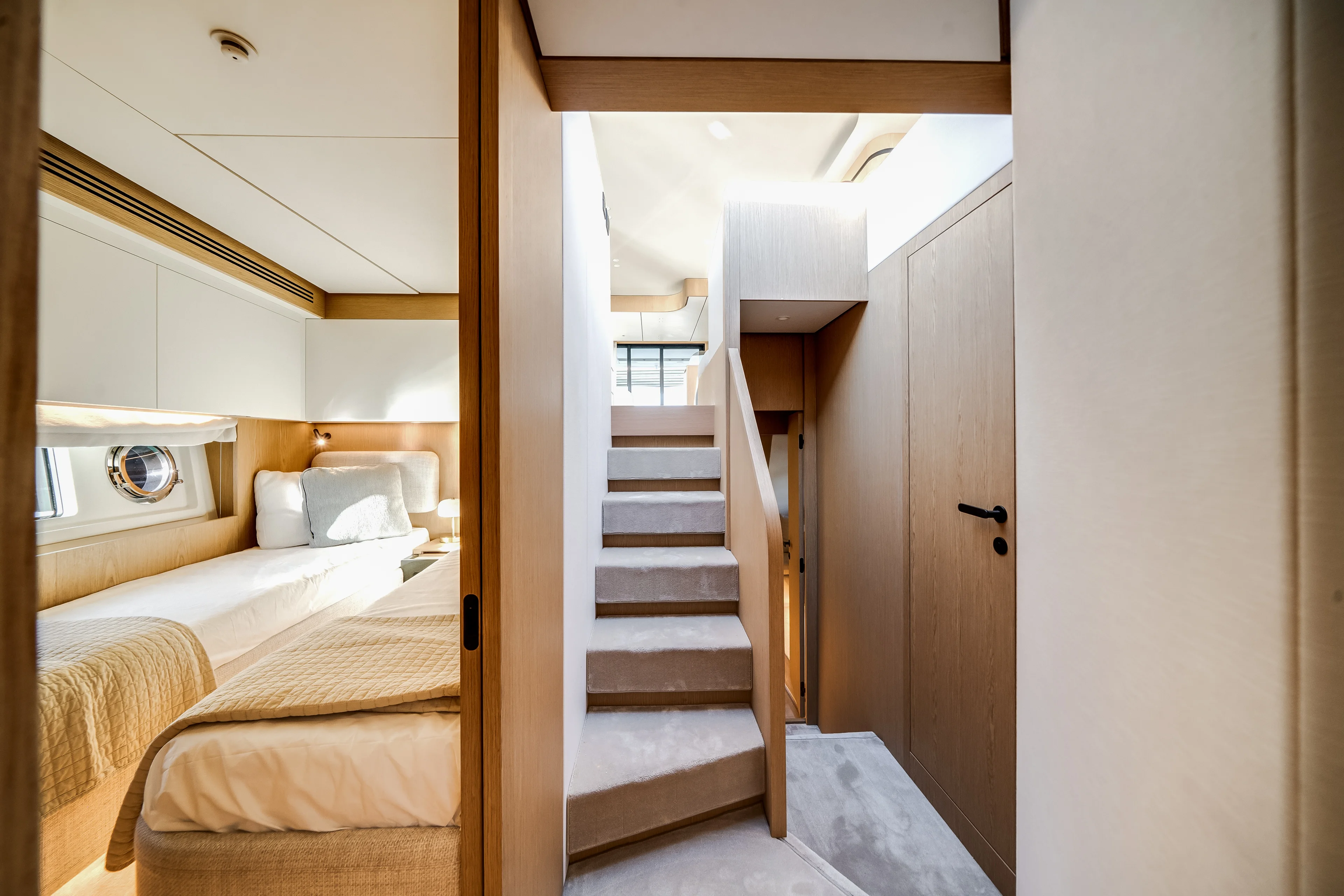 2026 Azimut Fly 62 Image Thumbnail #49