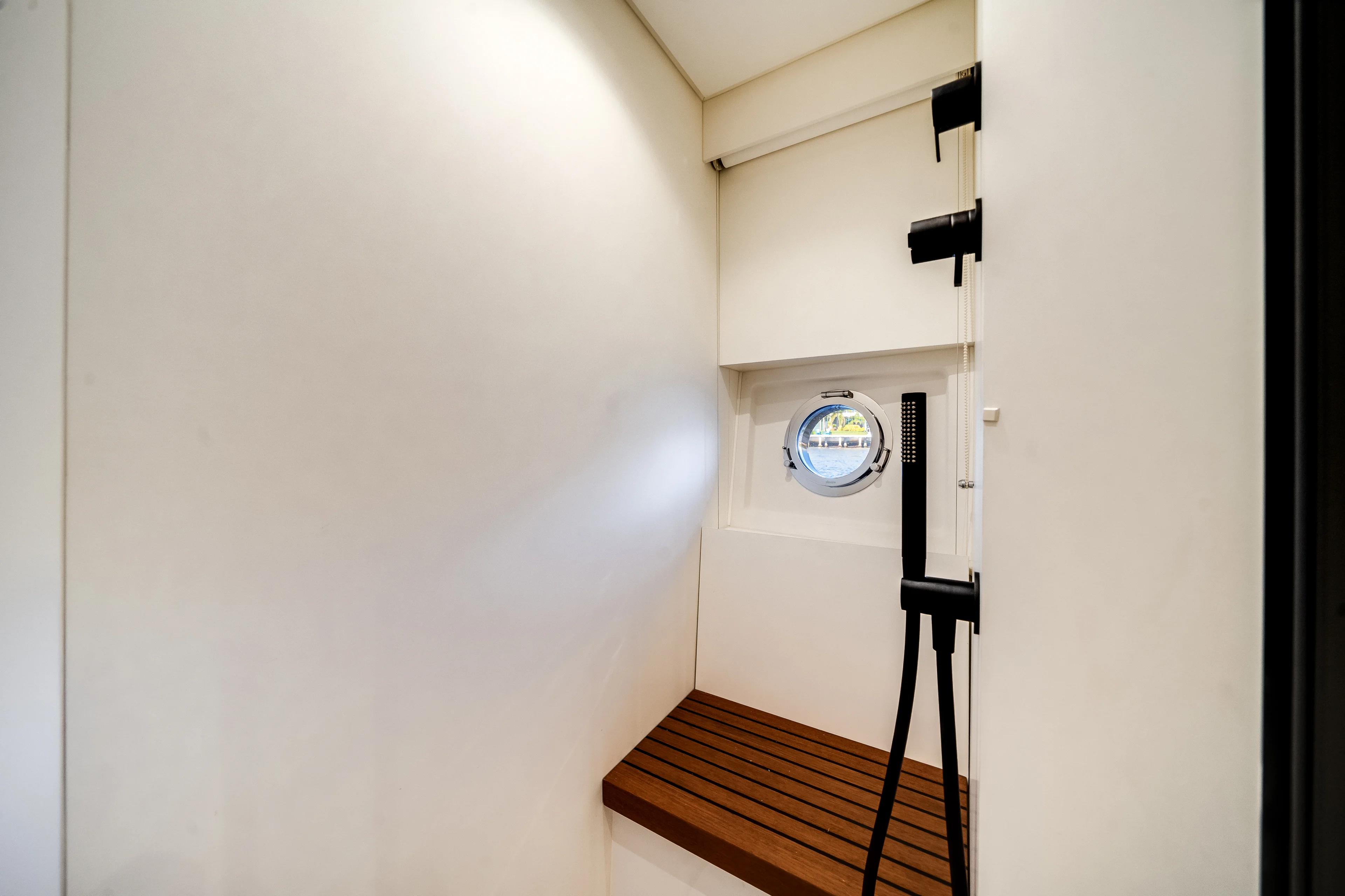 2026 Azimut Fly 62 Image Thumbnail #72