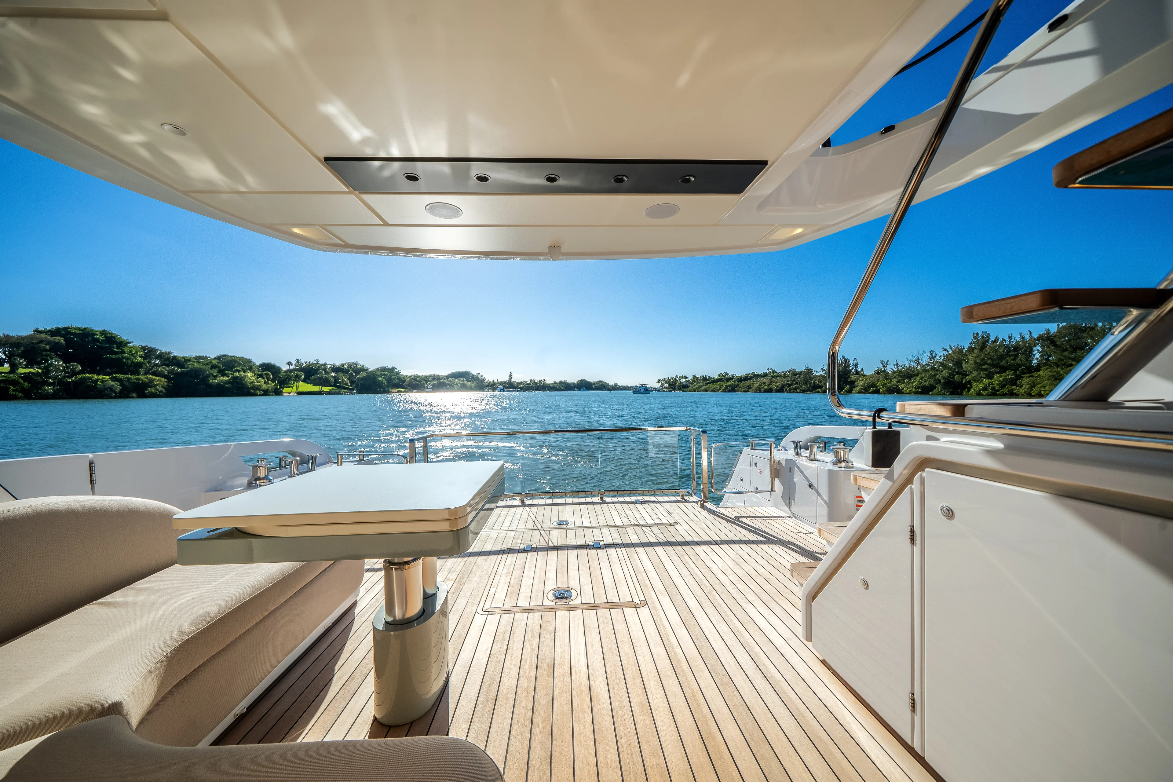 2026 Azimut Fly 62 Image Thumbnail #29