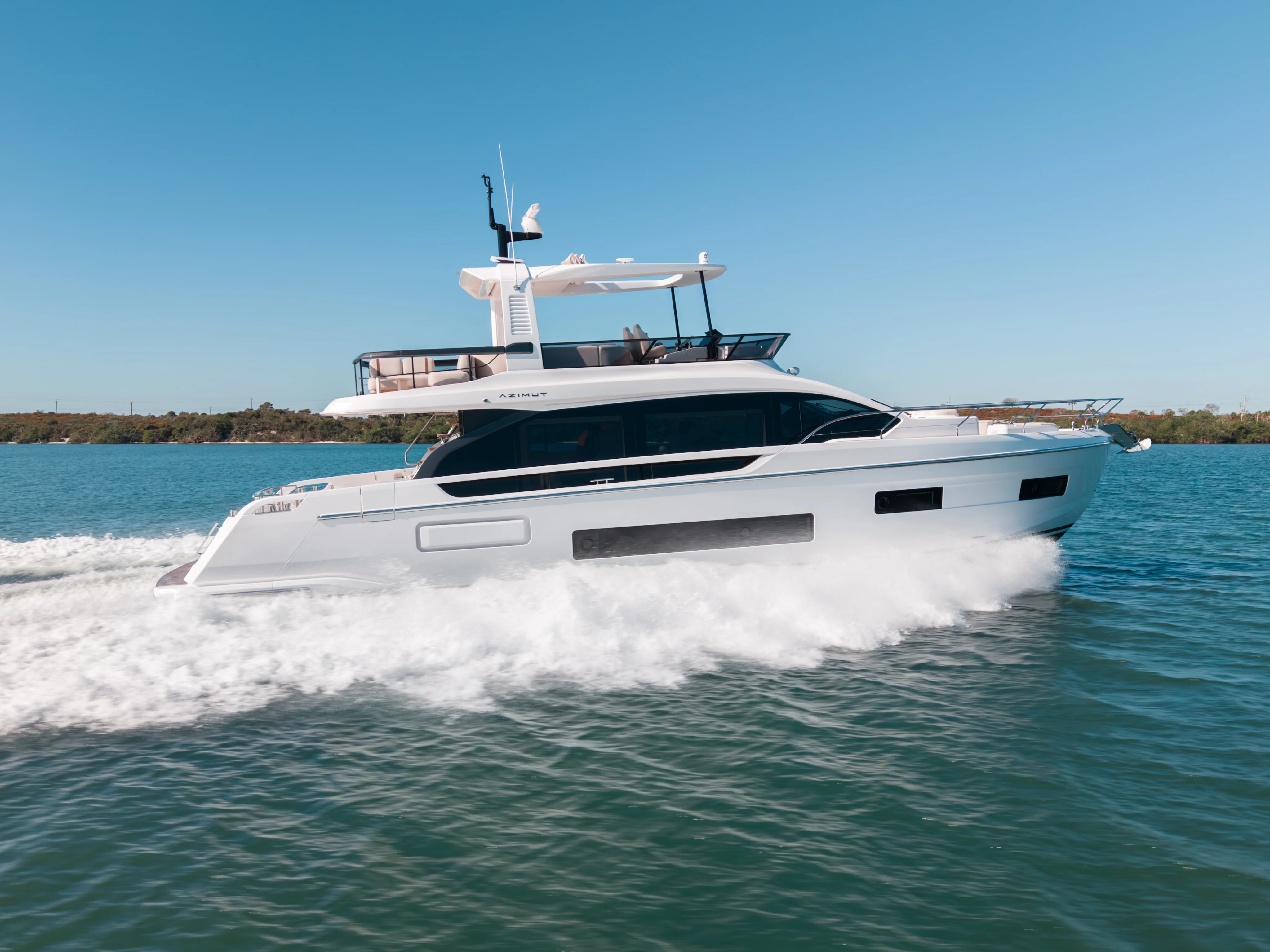 2026 Azimut Fly 62 Image Thumbnail #4