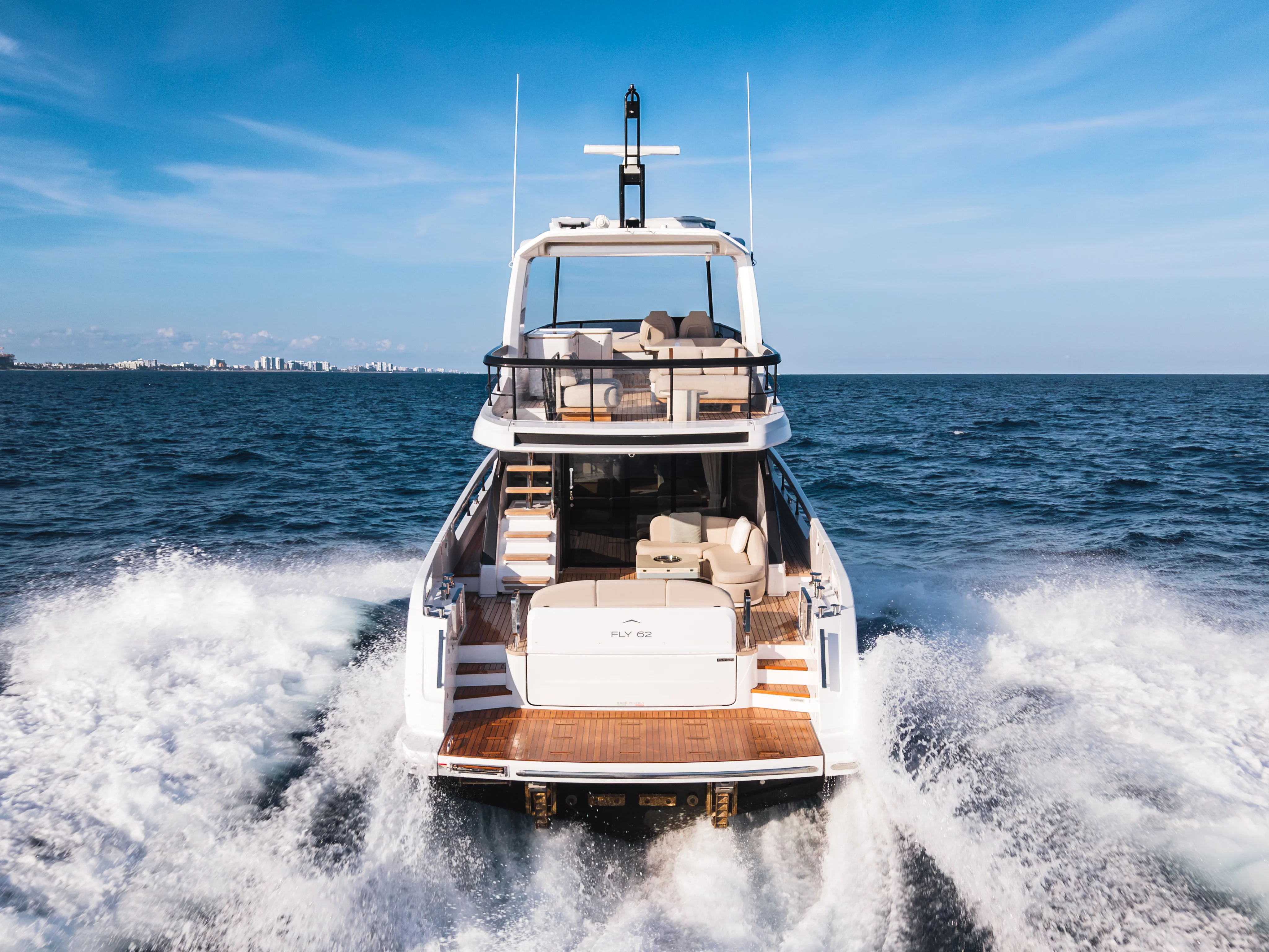 2026 Azimut Fly 62 Image Thumbnail #5