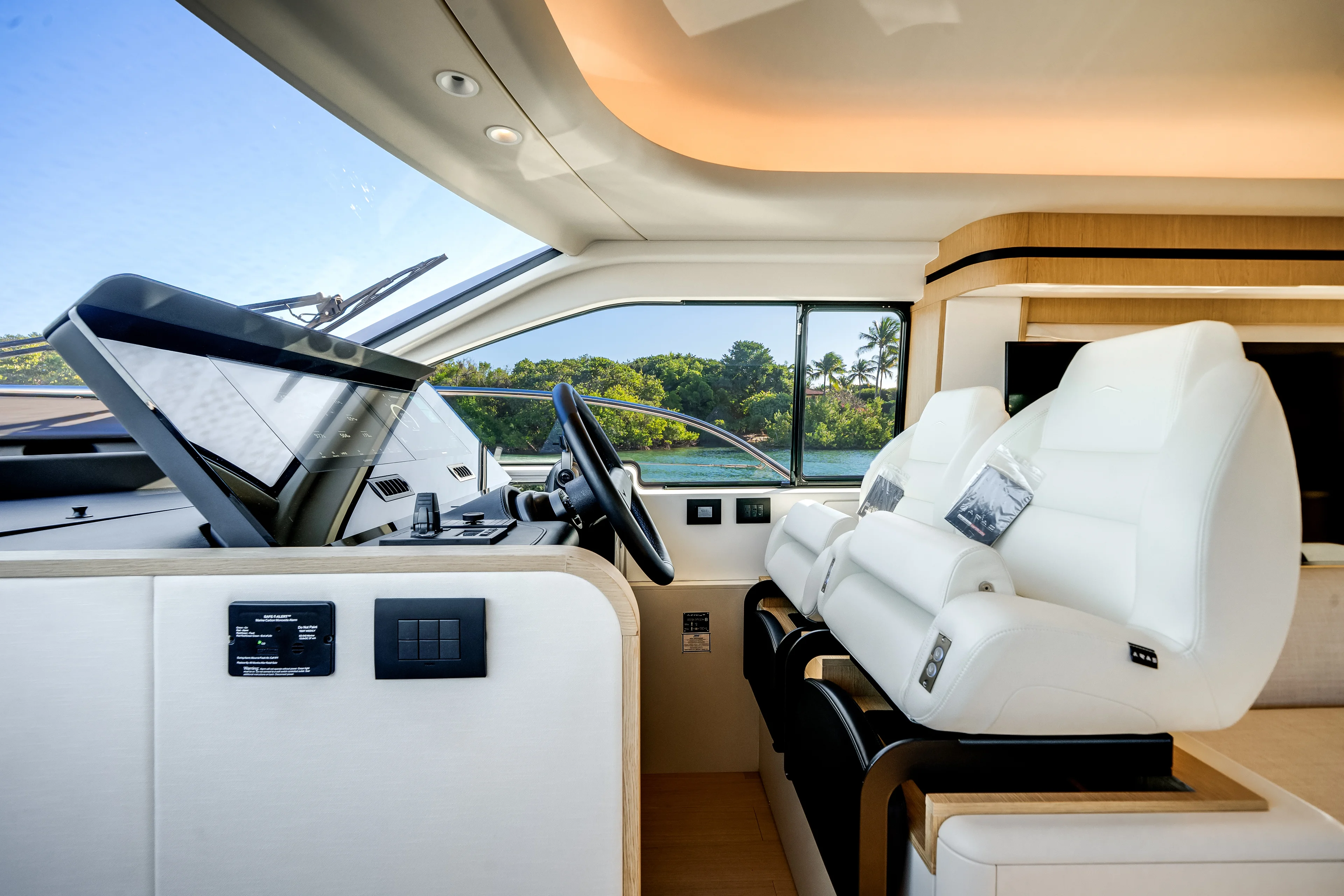 2026 Azimut Fly 62 Image Thumbnail #30