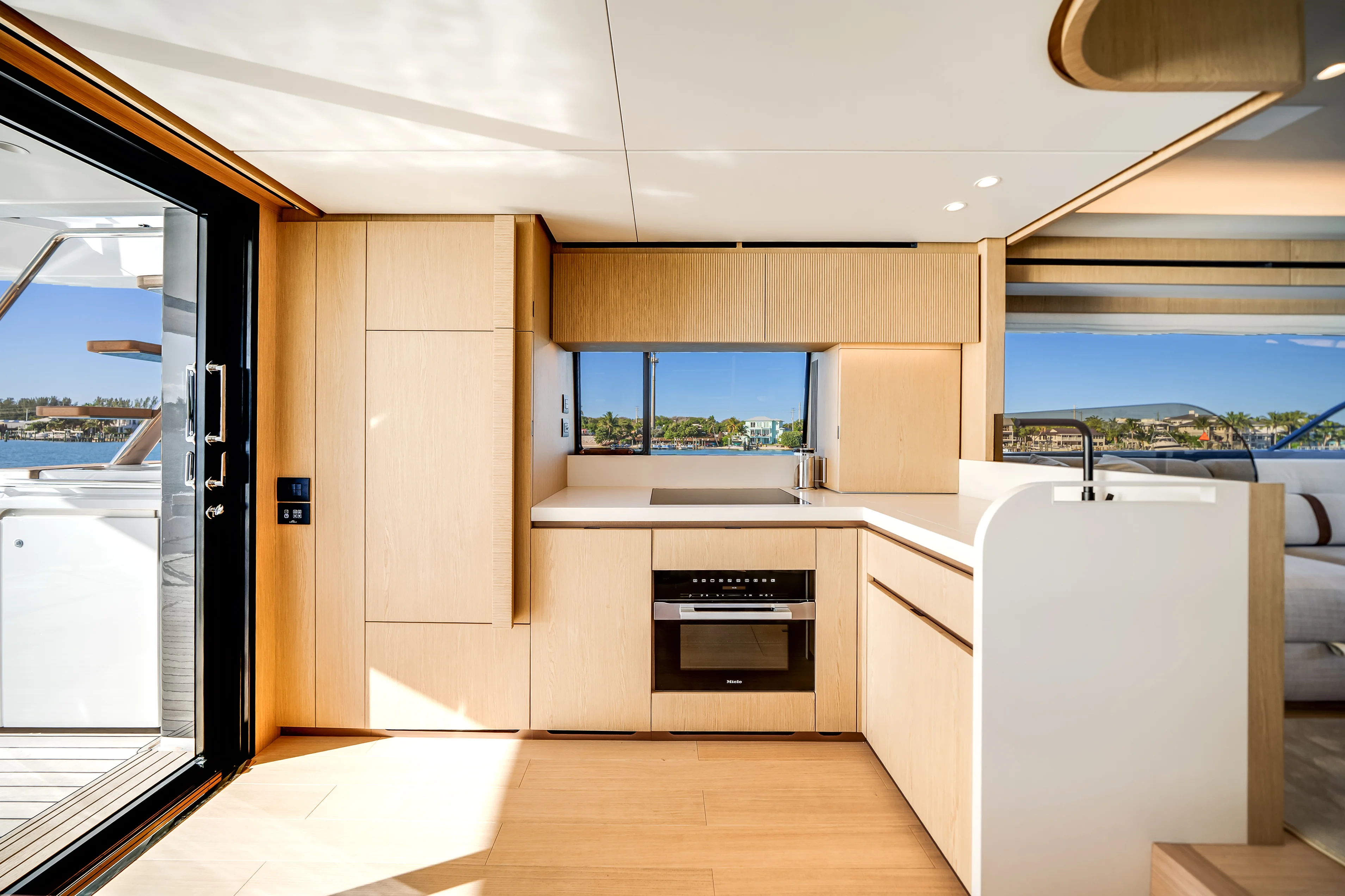 2026 Azimut Fly 62 Image Thumbnail #36