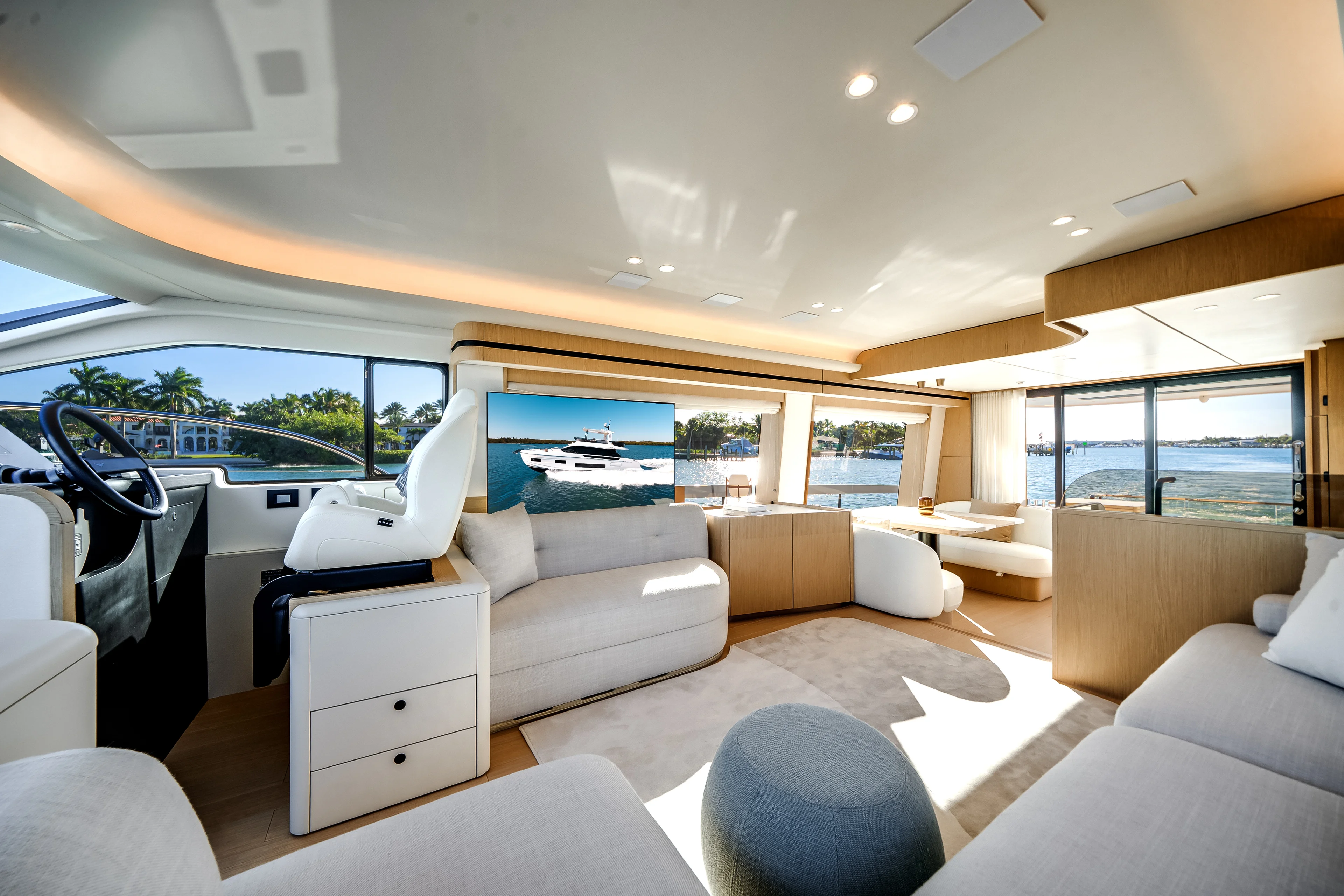 2026 Azimut Fly 62 Image Thumbnail #32