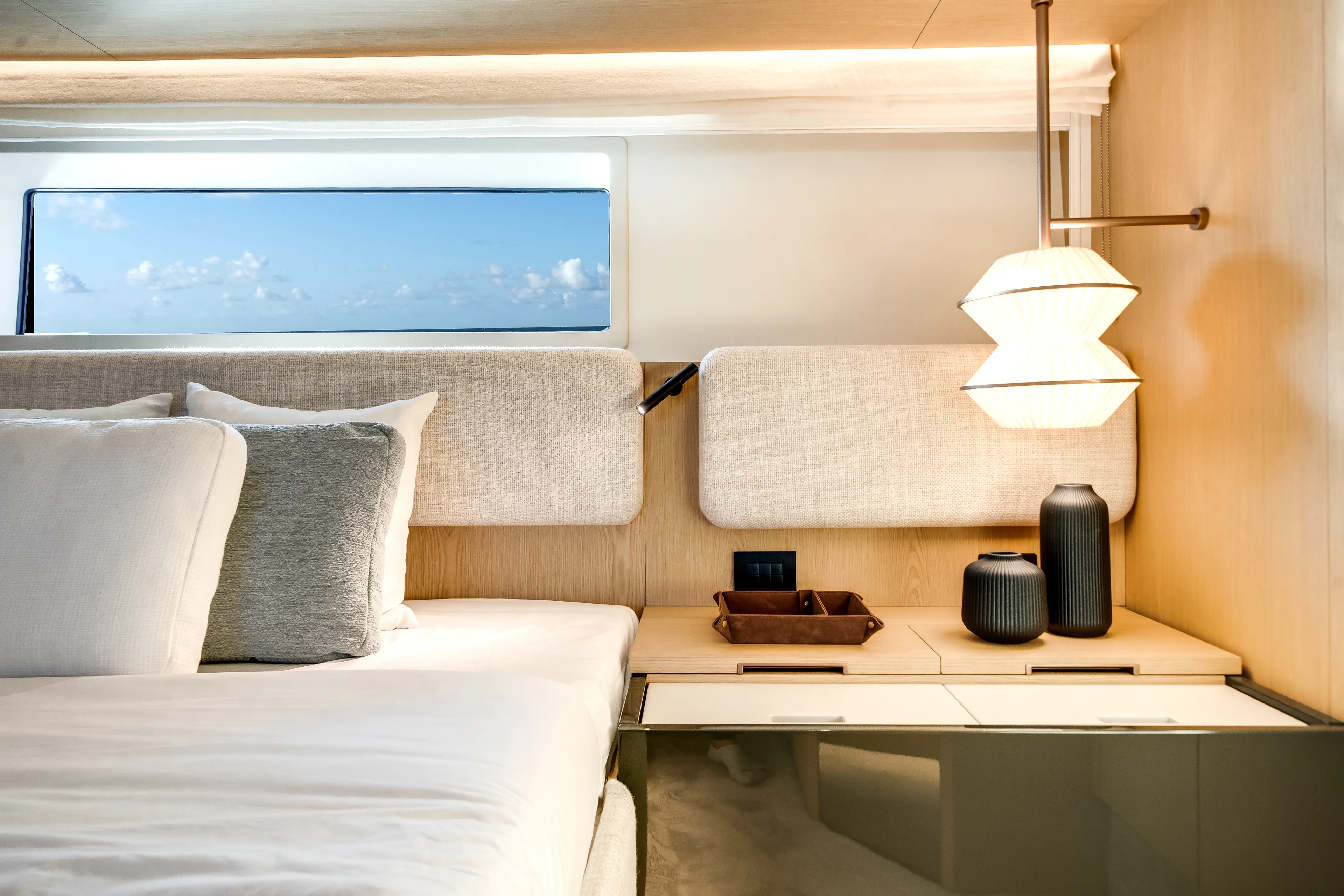 2026 Azimut Fly 62 Image Thumbnail #46