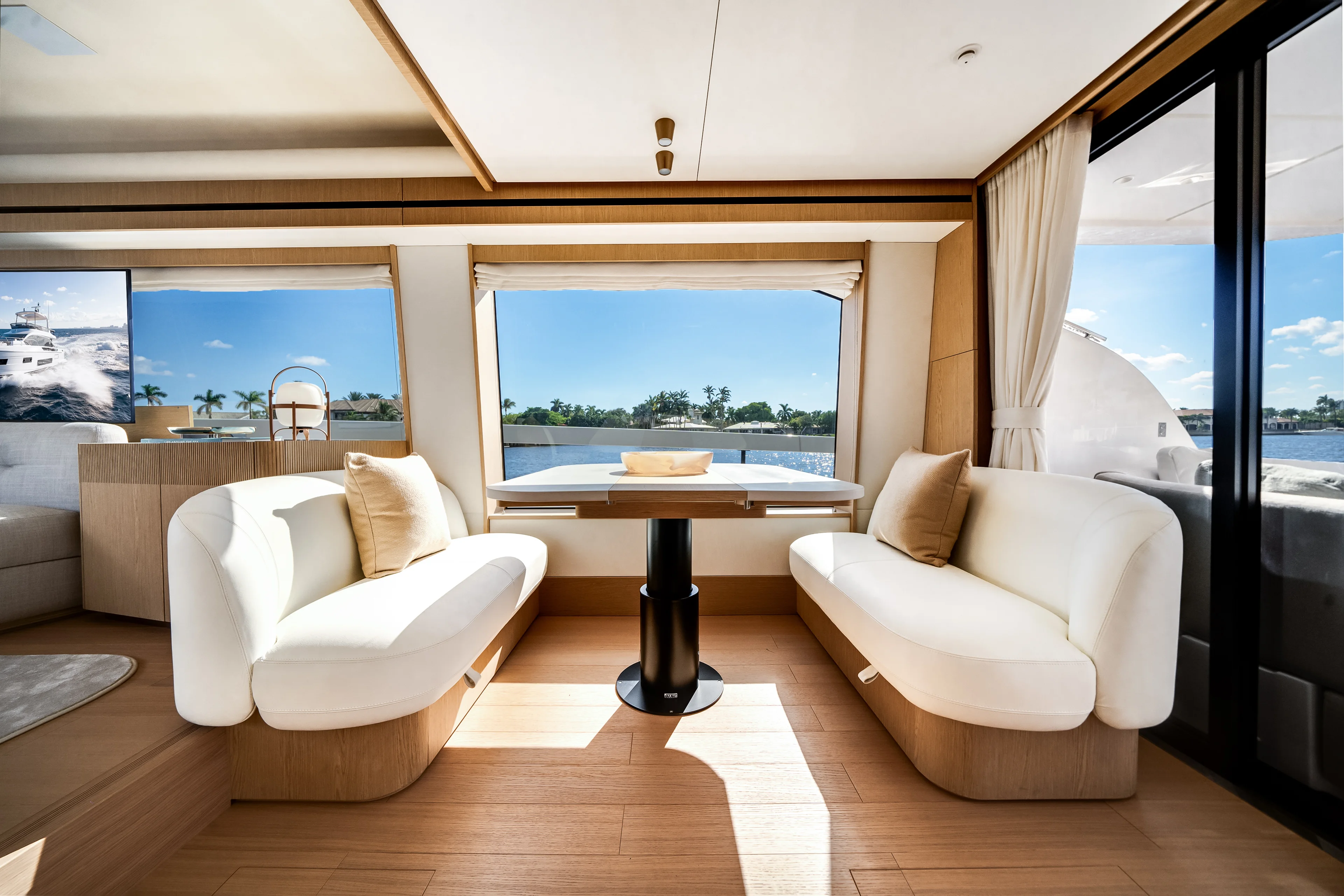 2026 Azimut Fly 62 Image Thumbnail #49