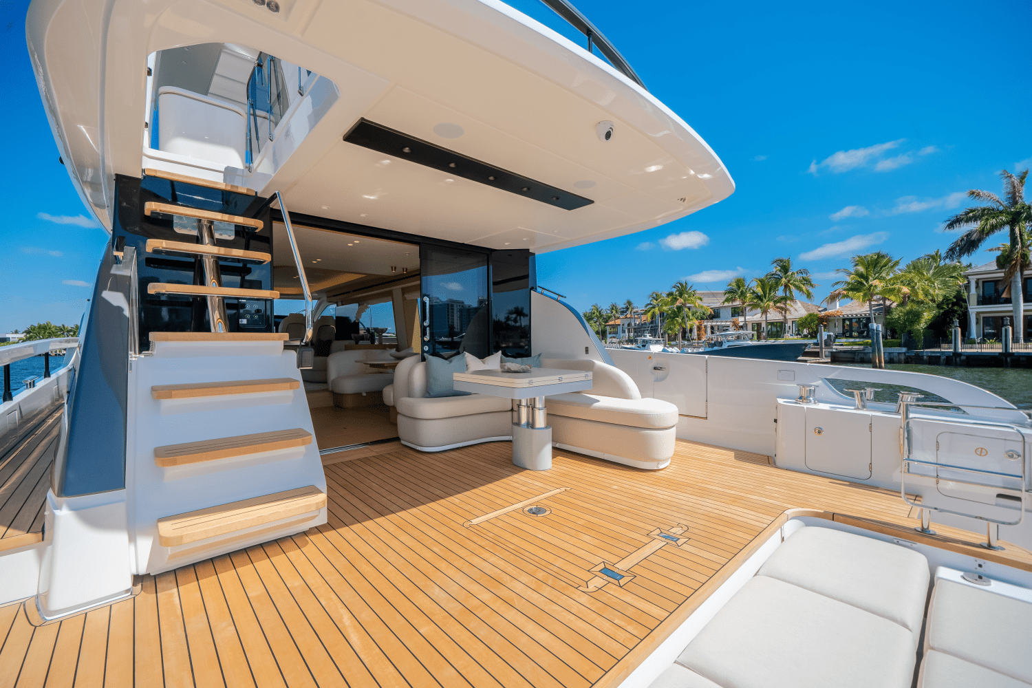 2025 Azimut
                                                             Fly 62 Image Thumbnail #92