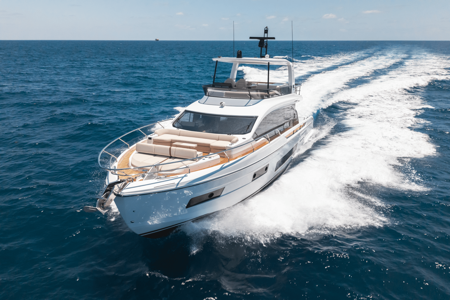 2025 Azimut
                                                             Fly 62 Image Thumbnail #2