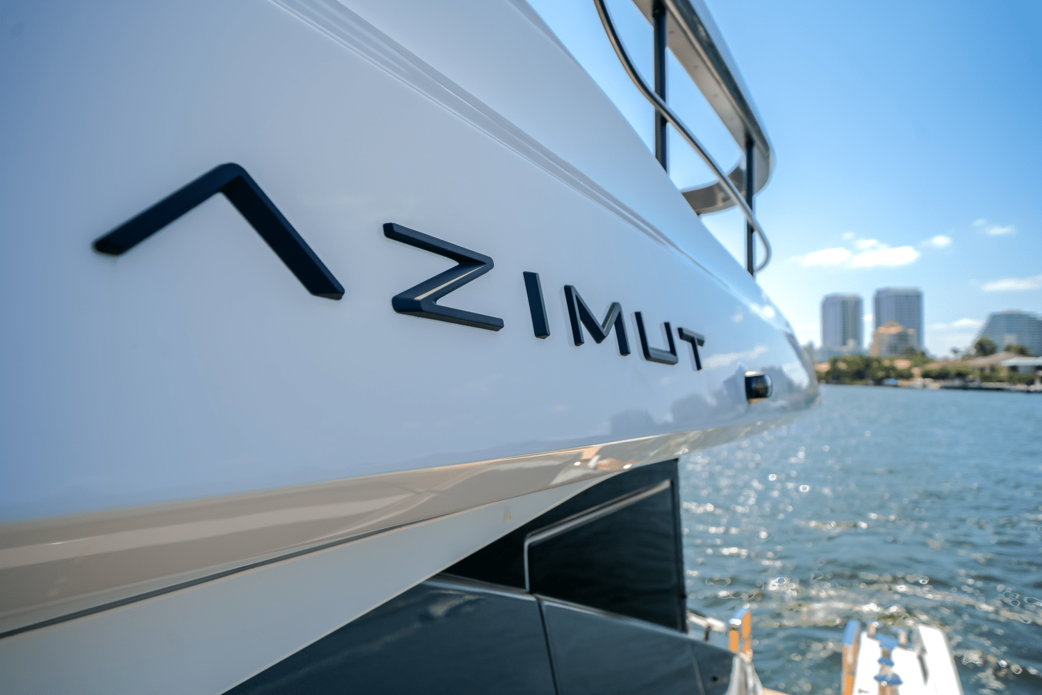 2025 Azimut
                                                             Fly 62 Image Thumbnail #54