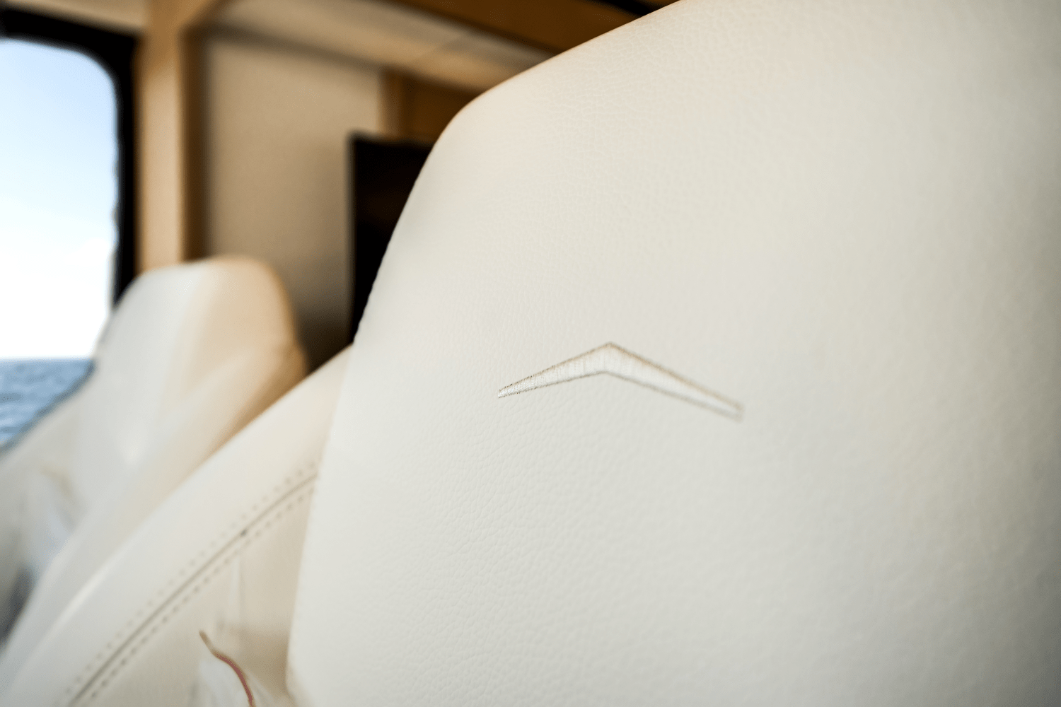 2025 Azimut
                                                             Fly 62 Image Thumbnail #67