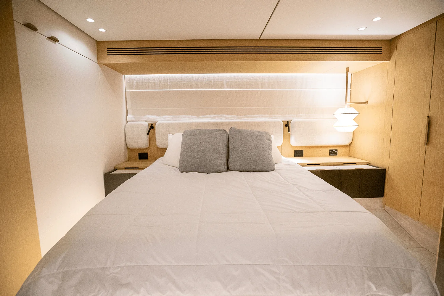 2026 Azimut Fly 62 Image Thumbnail #78