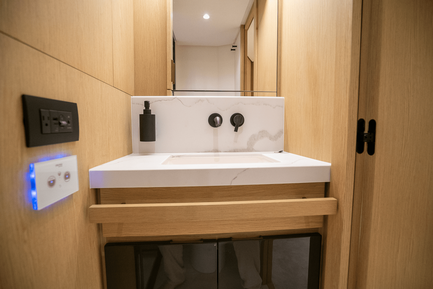 2026 Azimut Fly 62 Image Thumbnail #62