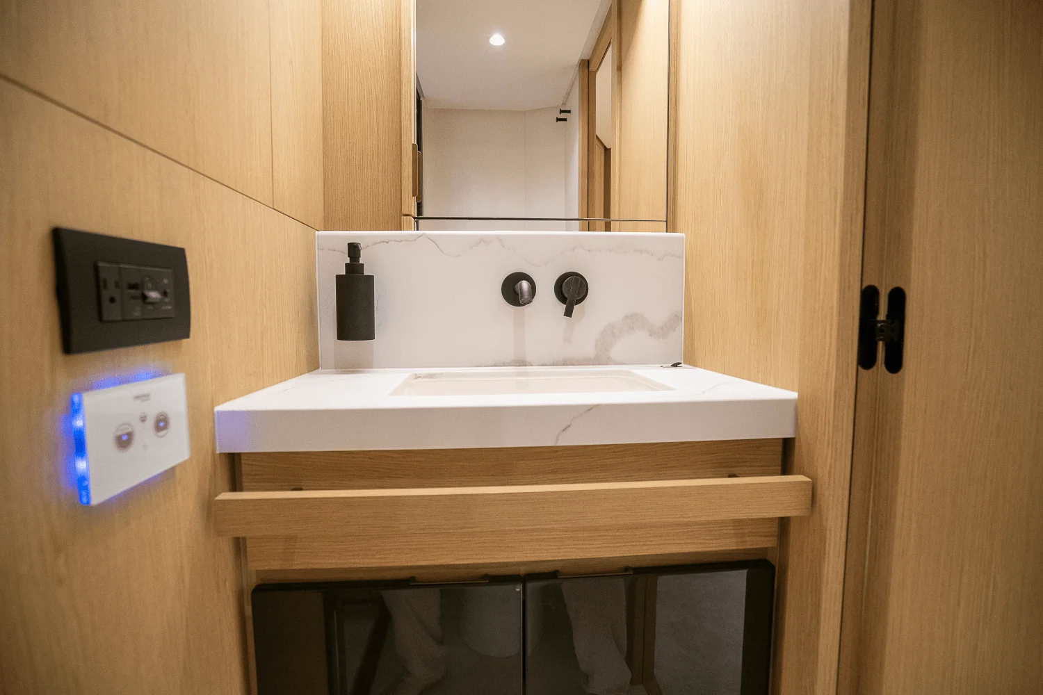 2026 Azimut Fly 62 Image Thumbnail #62