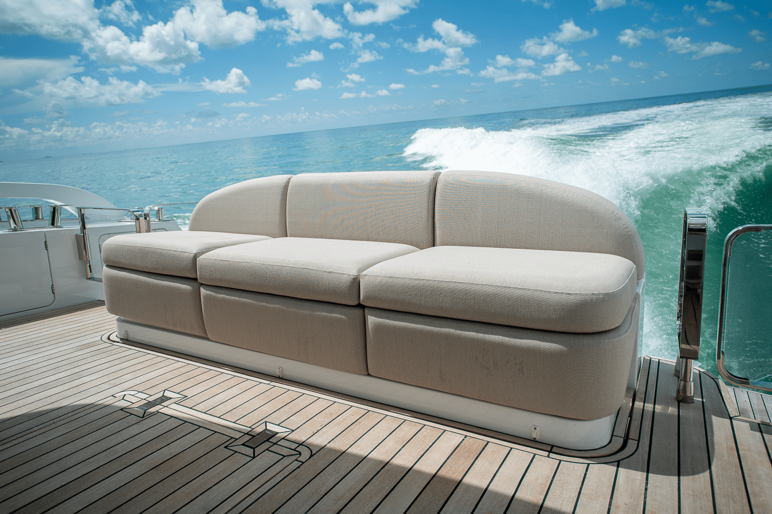 2026 Azimut Fly 62 Image Thumbnail #9